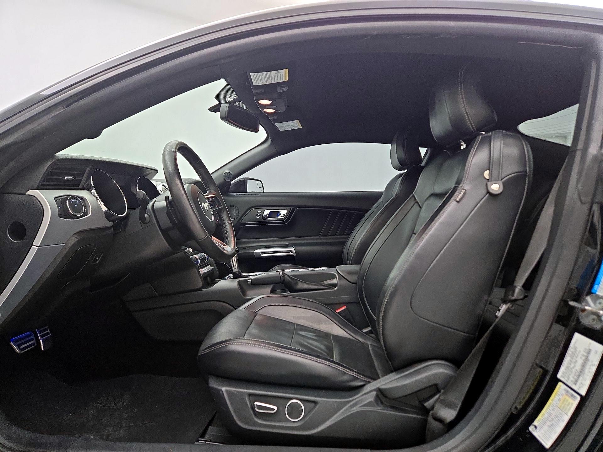 Thumbnail: 2015 Ford Mustang - 11