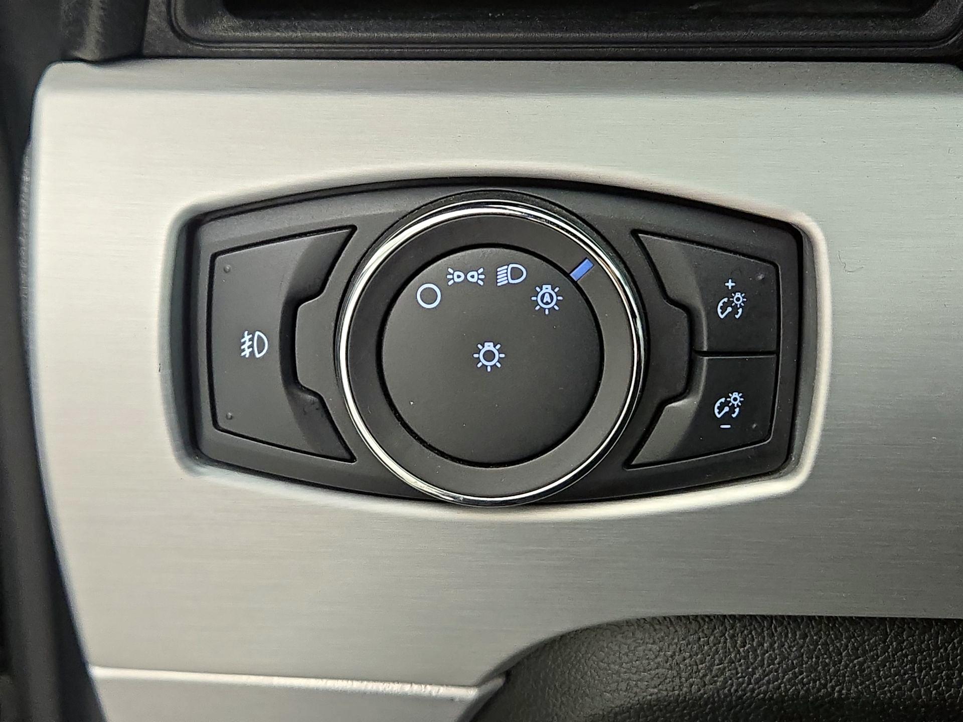 Thumbnail: 2015 Ford Mustang - 13