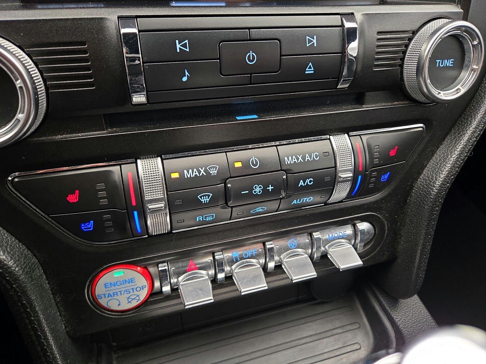 Thumbnail: 2015 Ford Mustang - 16