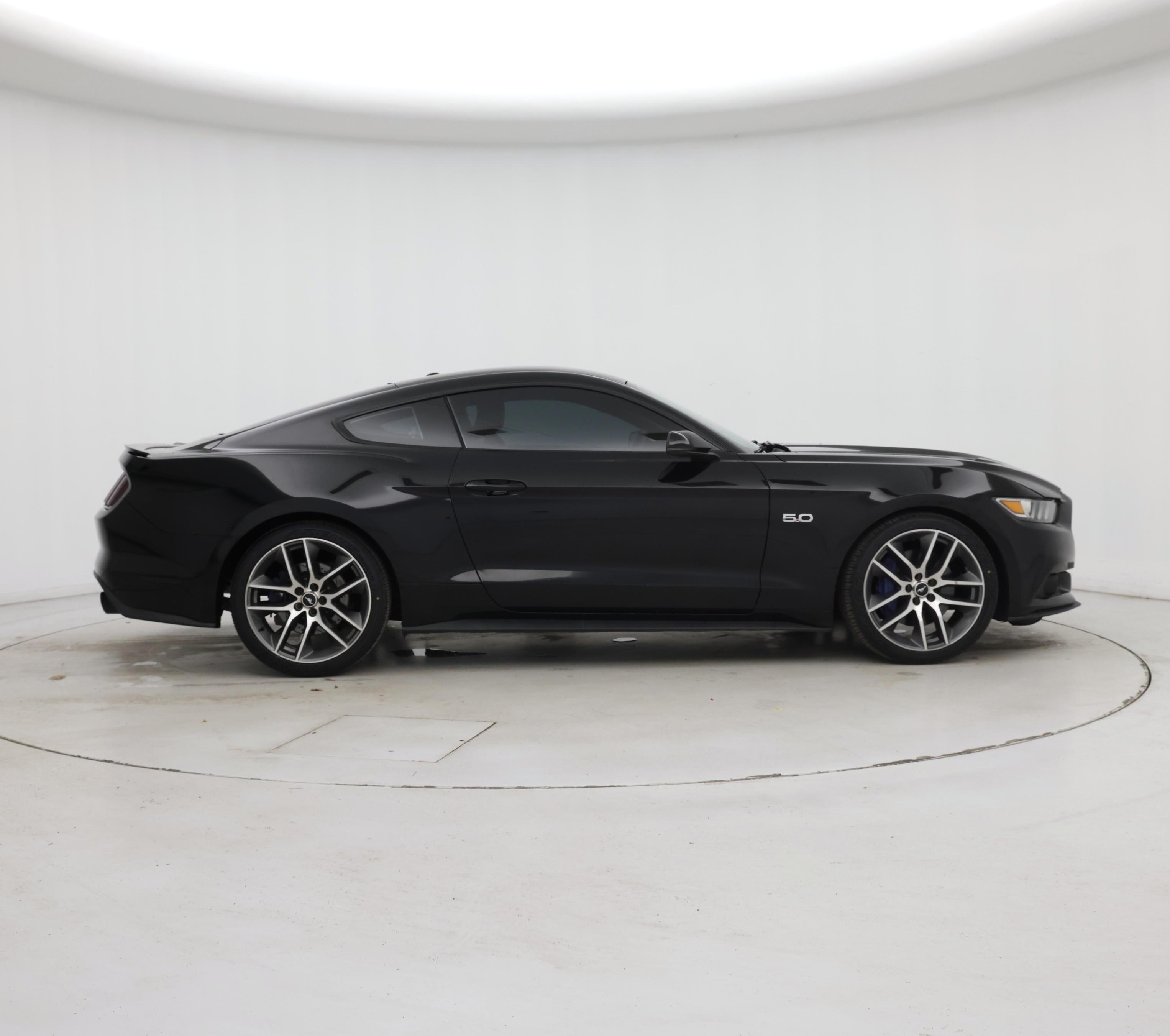 Thumbnail: 2015 Ford Mustang - 7