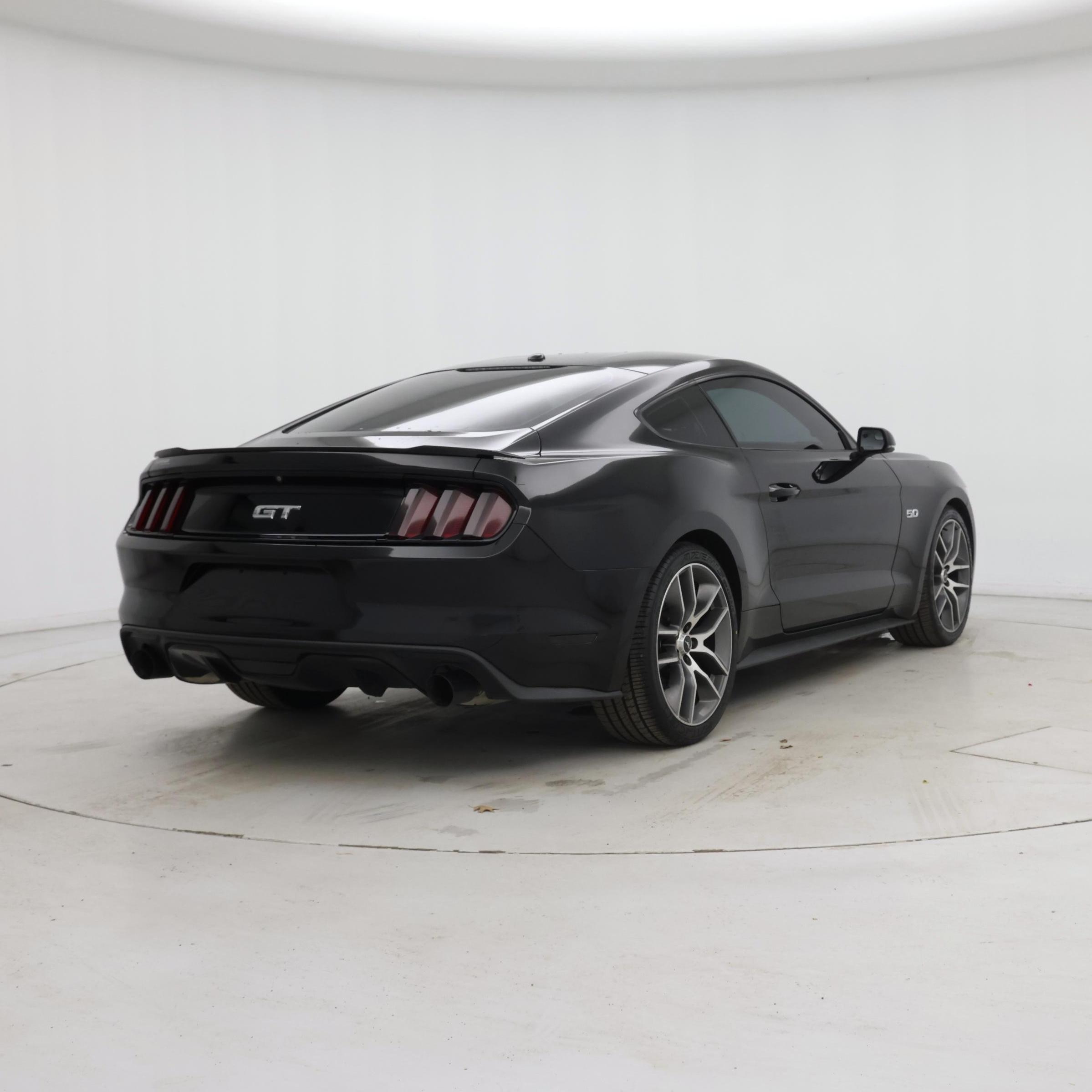 Thumbnail: 2015 Ford Mustang - 8