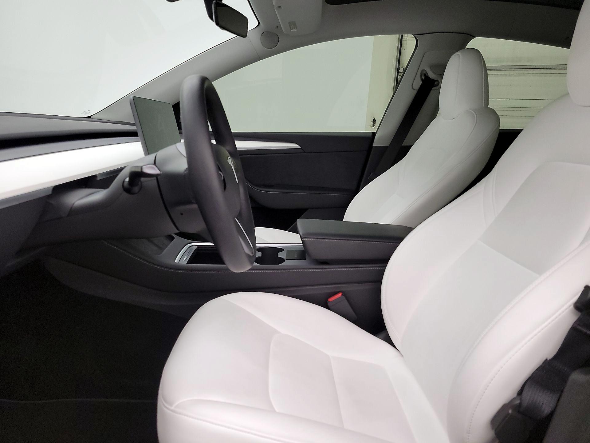 Thumbnail: 2023 Tesla Model Y - 11