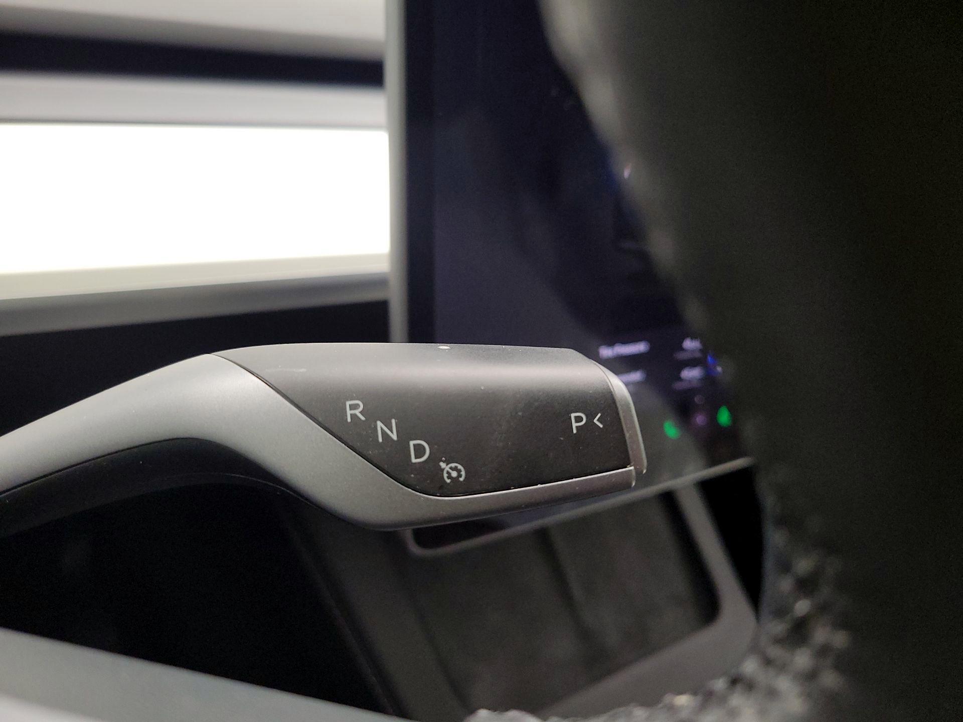 Thumbnail: 2023 Tesla Model Y - 17