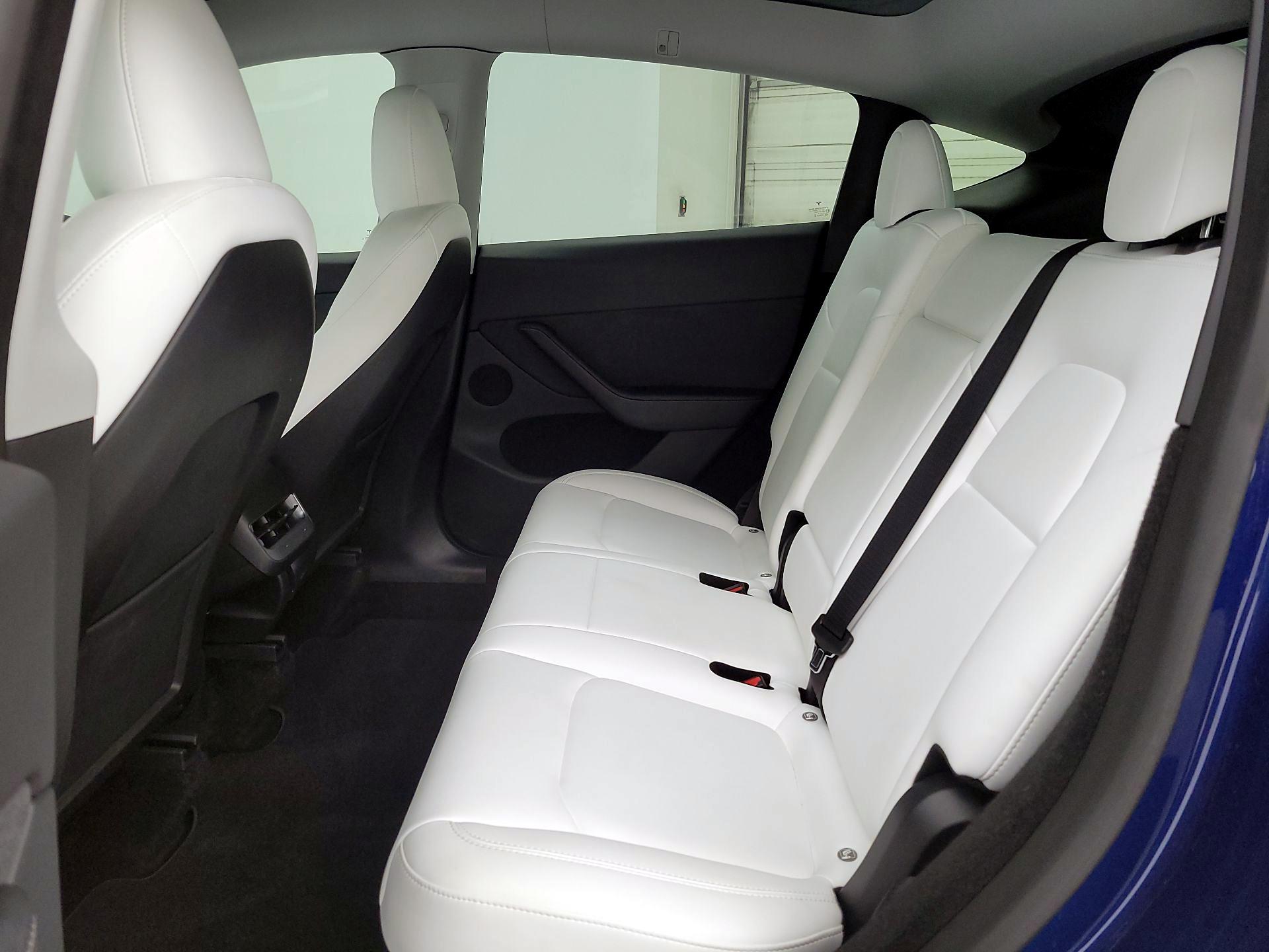 Thumbnail: 2023 Tesla Model Y - 19