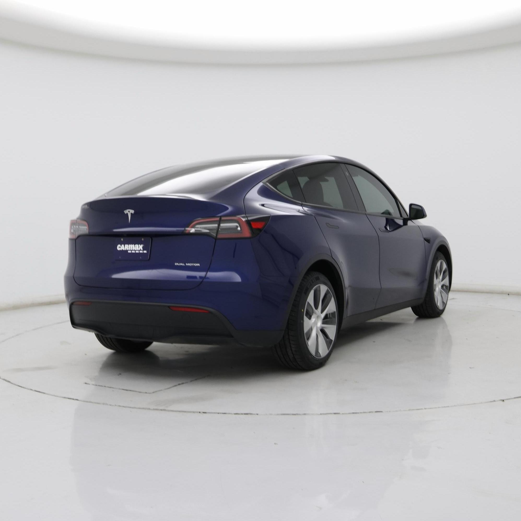 Thumbnail: 2023 Tesla Model Y - 8