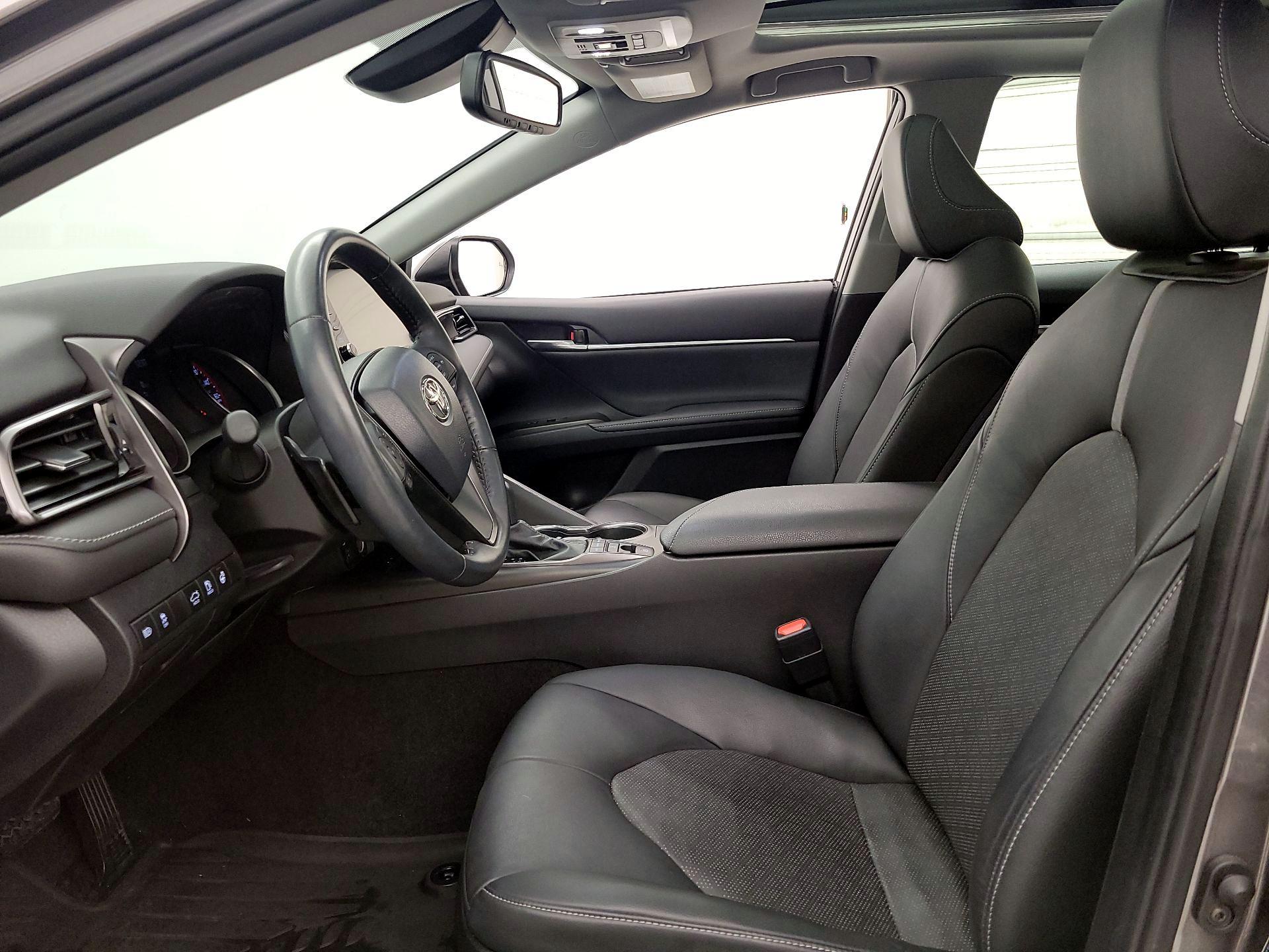 Thumbnail: 2021 Toyota Camry - 11
