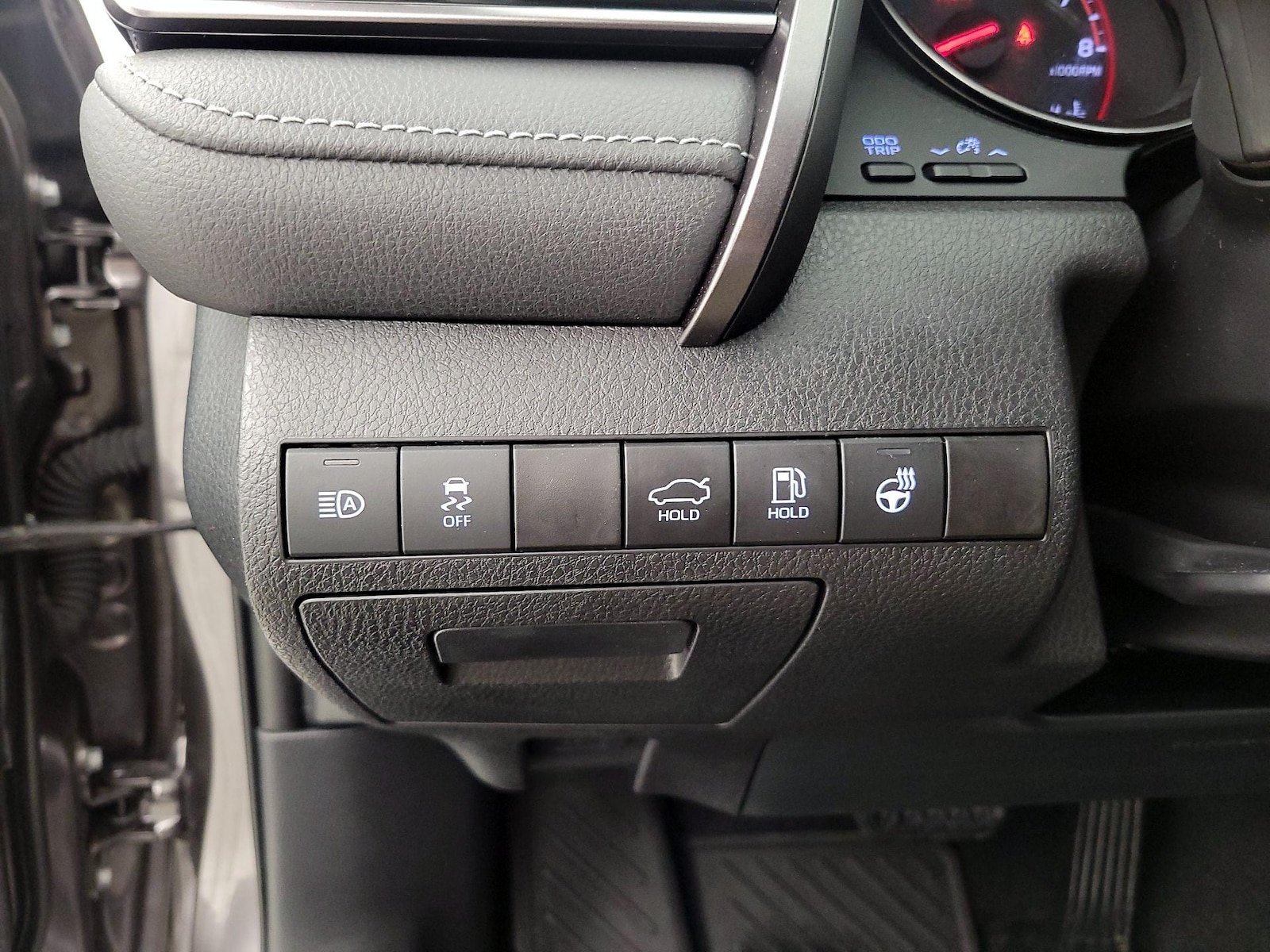 2021 Toyota Camry XSE - Photo 14