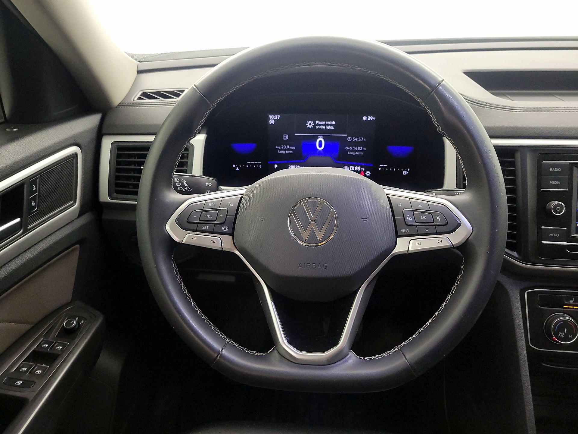 Thumbnail: 2022 Volkswagen Atlas - 10