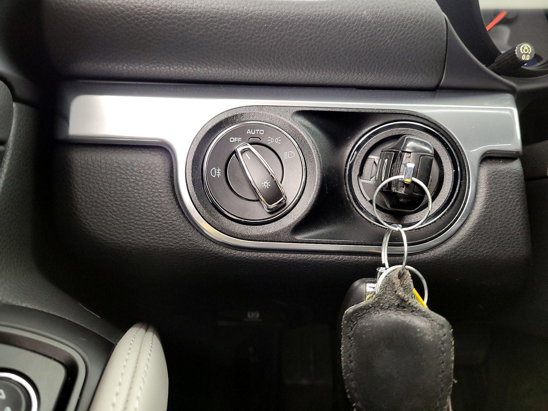 Thumbnail: 2019 Porsche 718 Cayman - 13