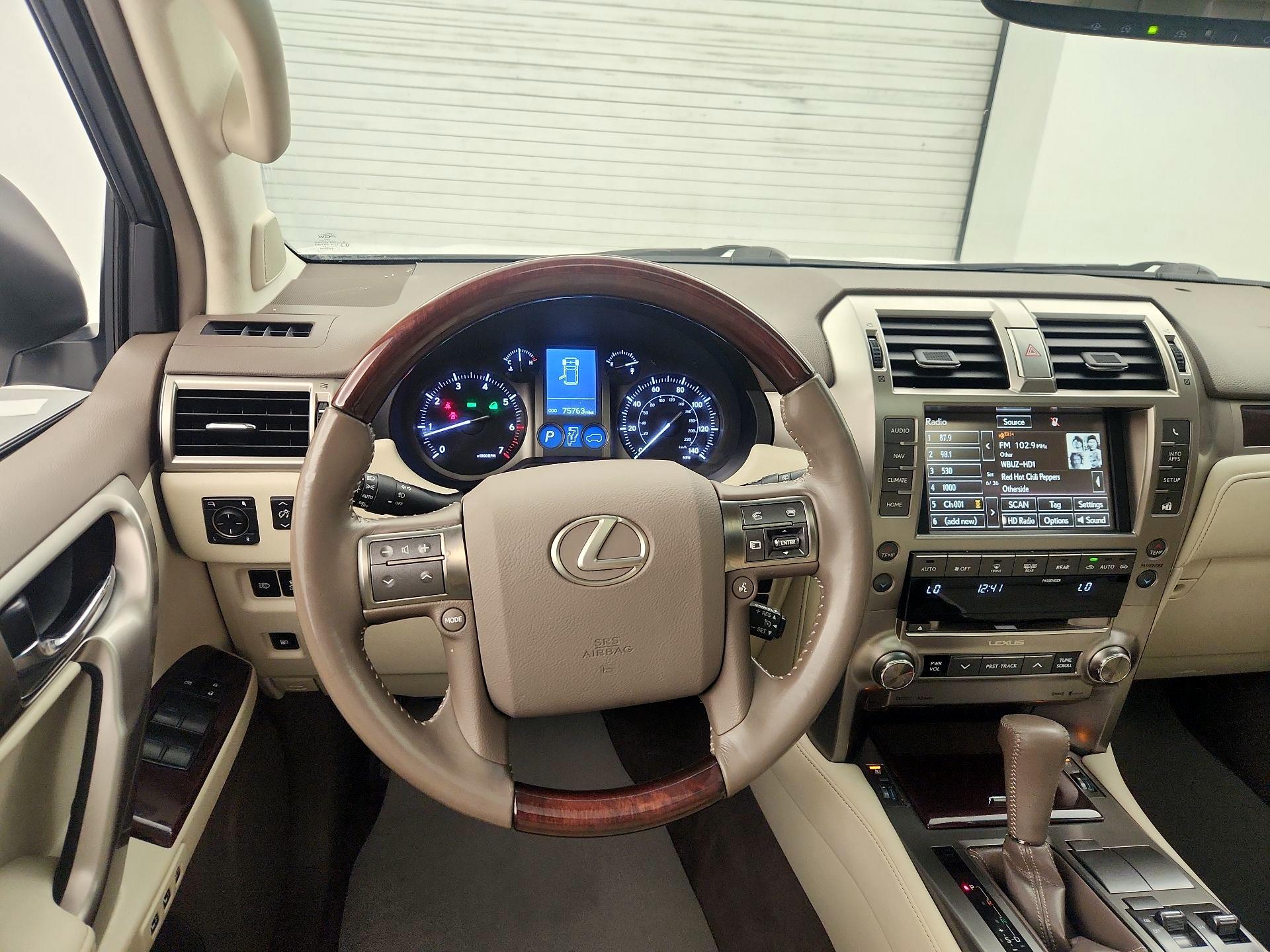 Thumbnail: 2018 Lexus GX - 10