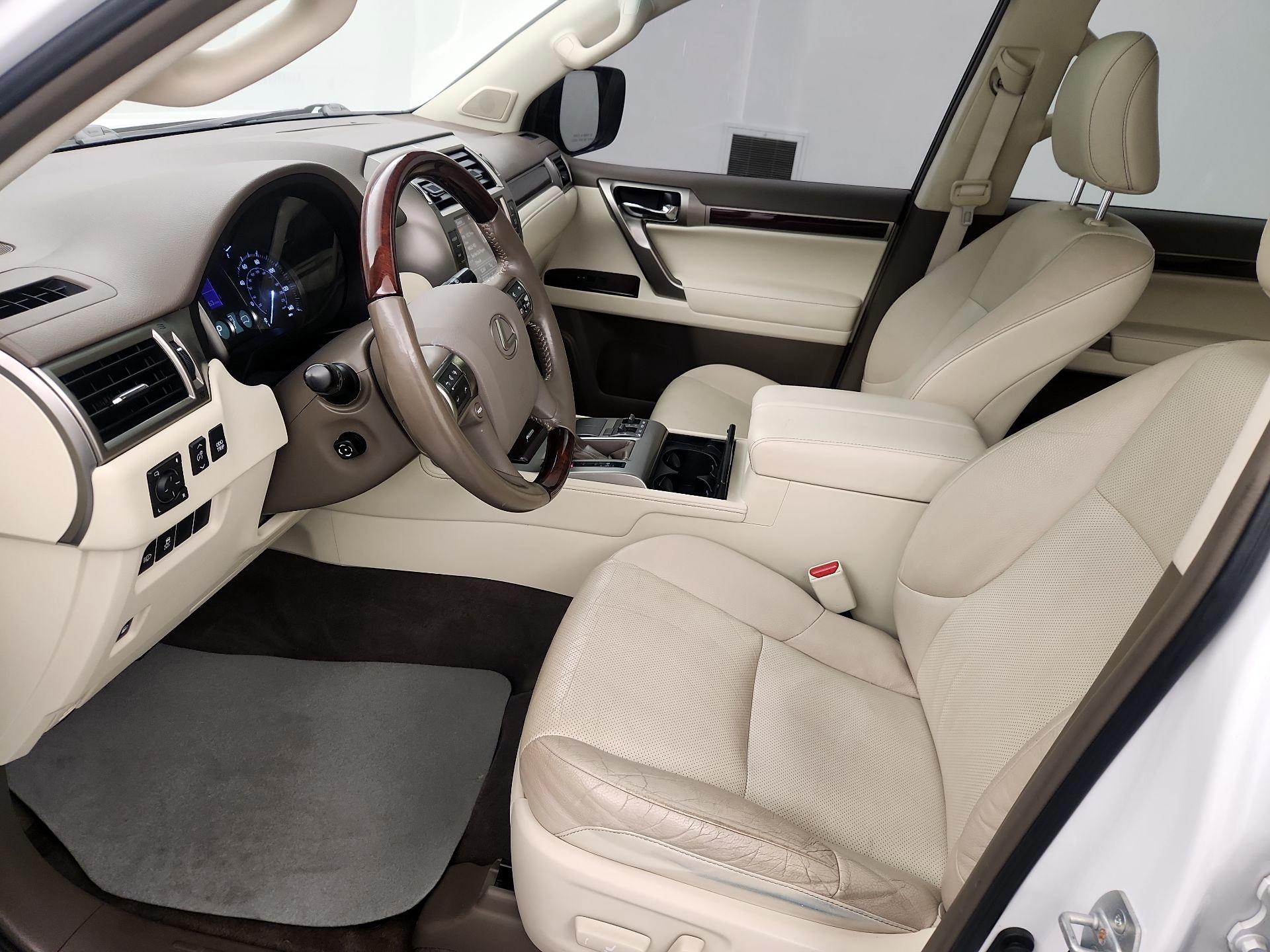 Thumbnail: 2018 Lexus GX - 11