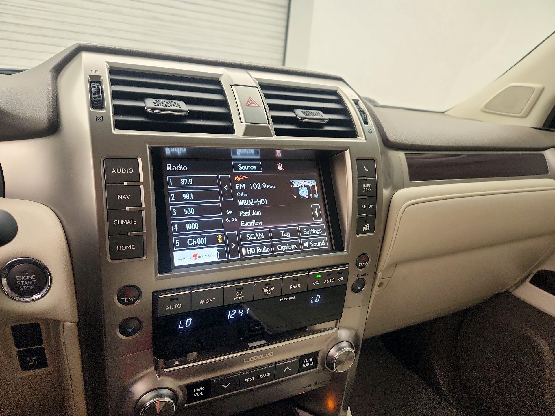 Thumbnail: 2018 Lexus GX - 15
