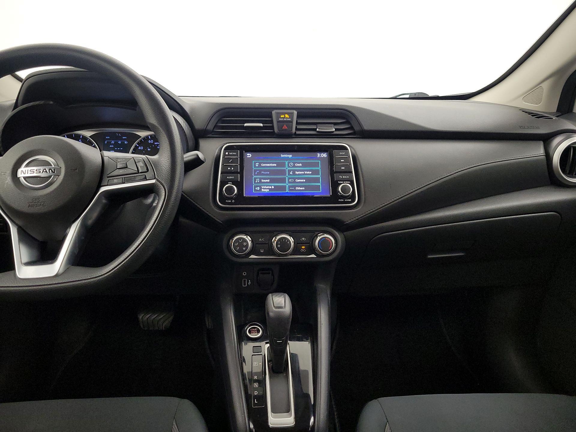 Thumbnail: 2020 Nissan Versa - 9