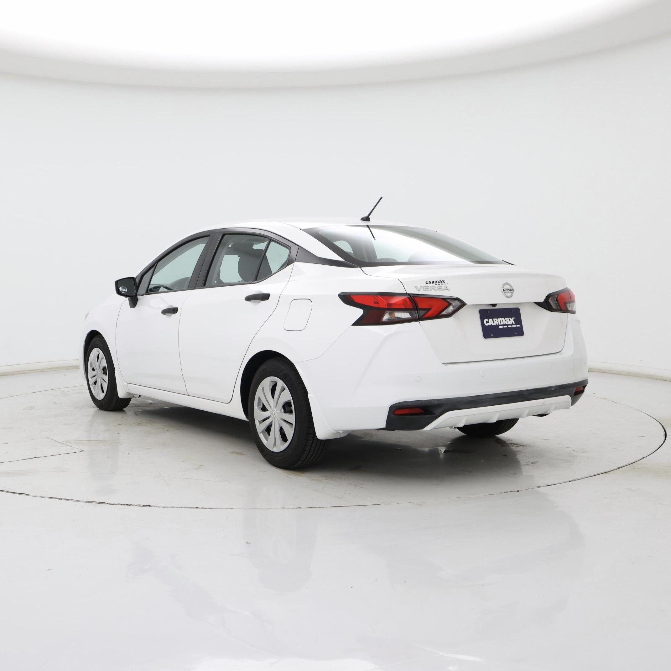 Thumbnail: 2020 Nissan Versa - 2