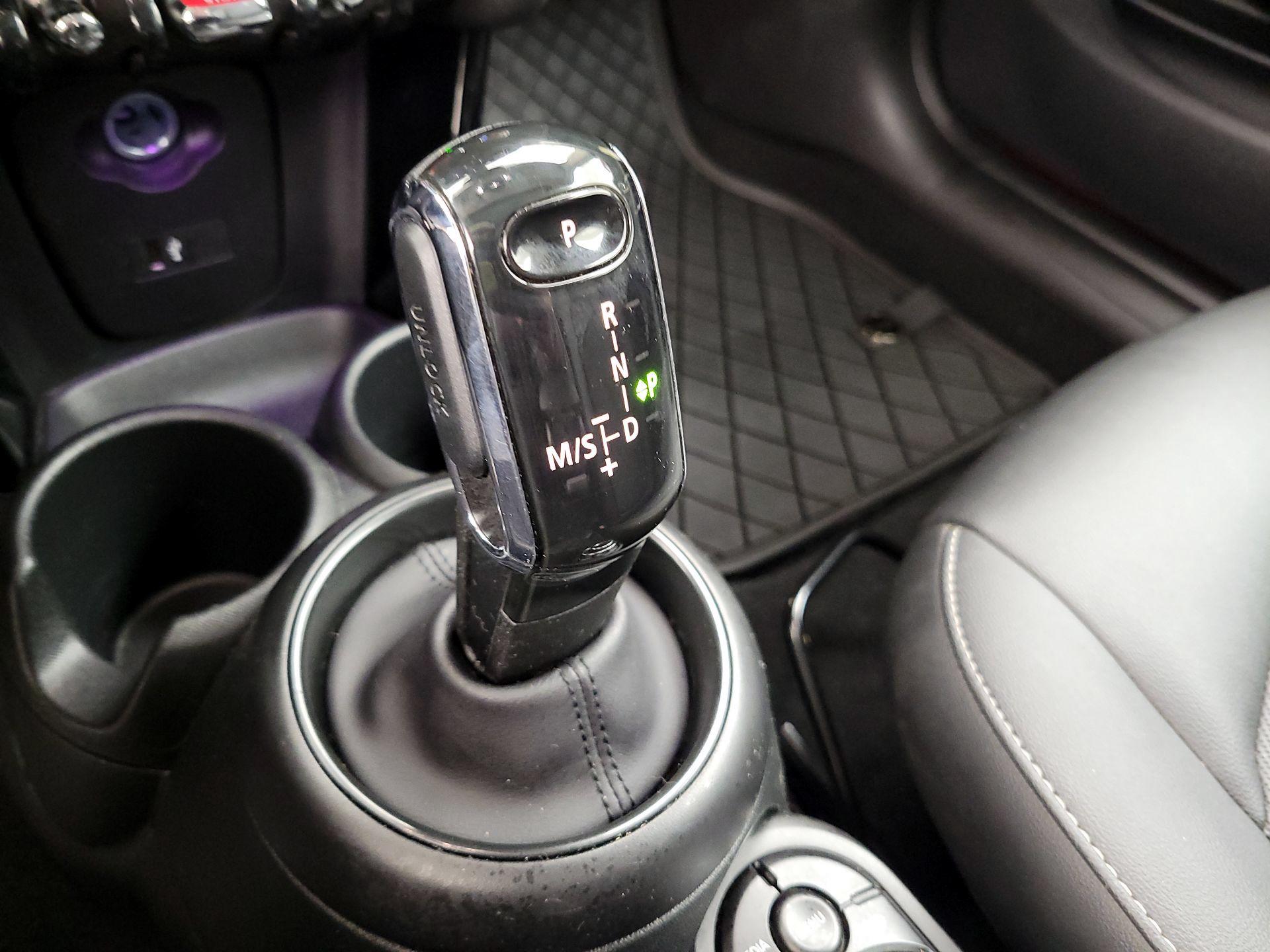 Thumbnail: 2023 MINI Cooper Hardtop - 18