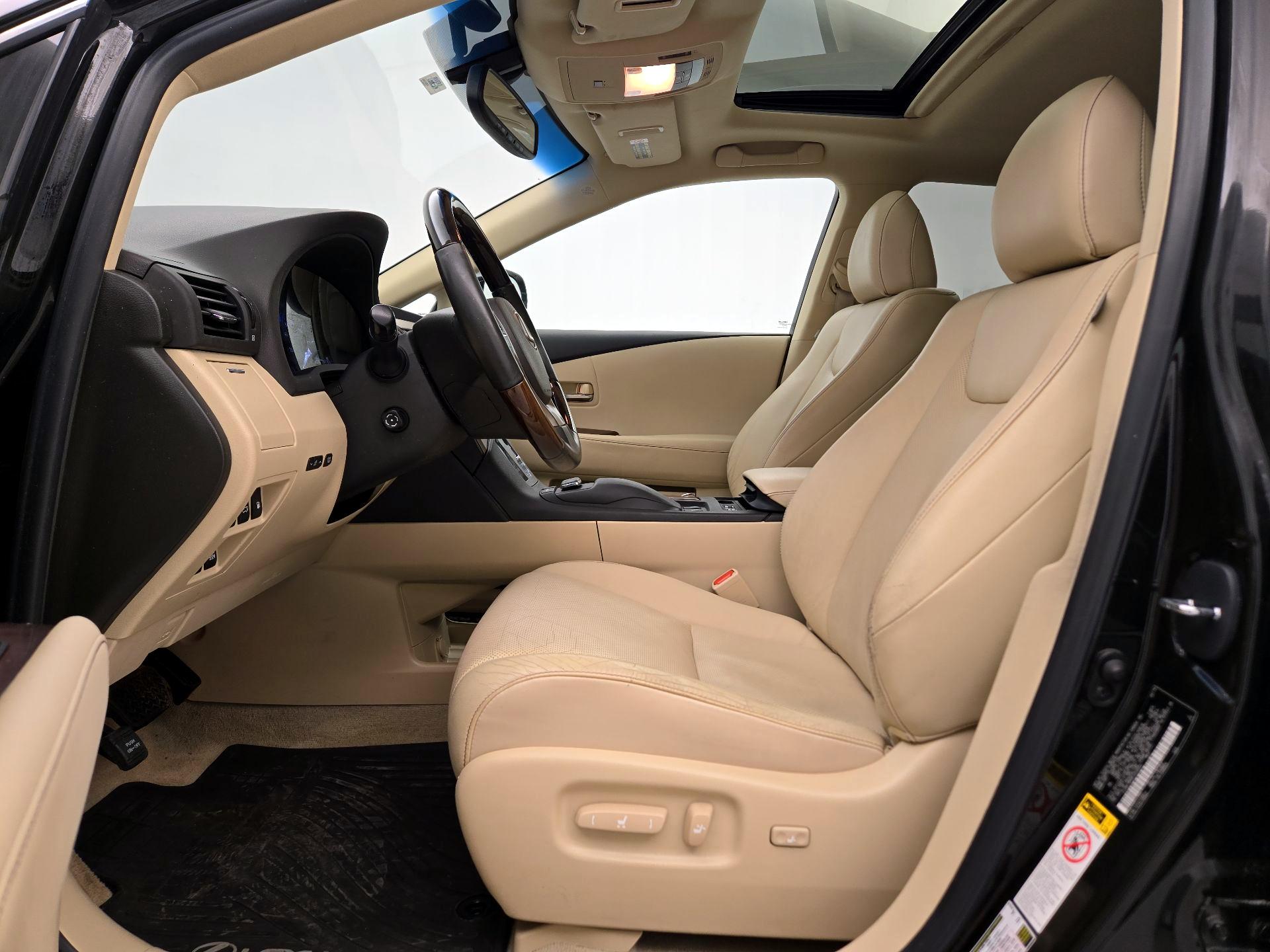 Thumbnail: 2015 Lexus RX - 11