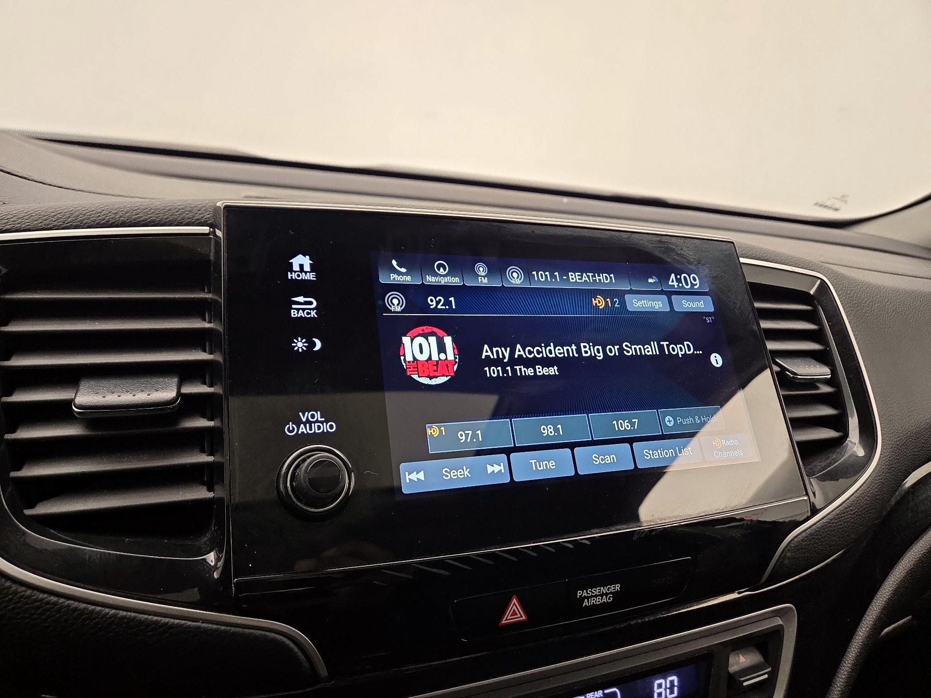 Thumbnail: 2019 Honda Pilot - 15