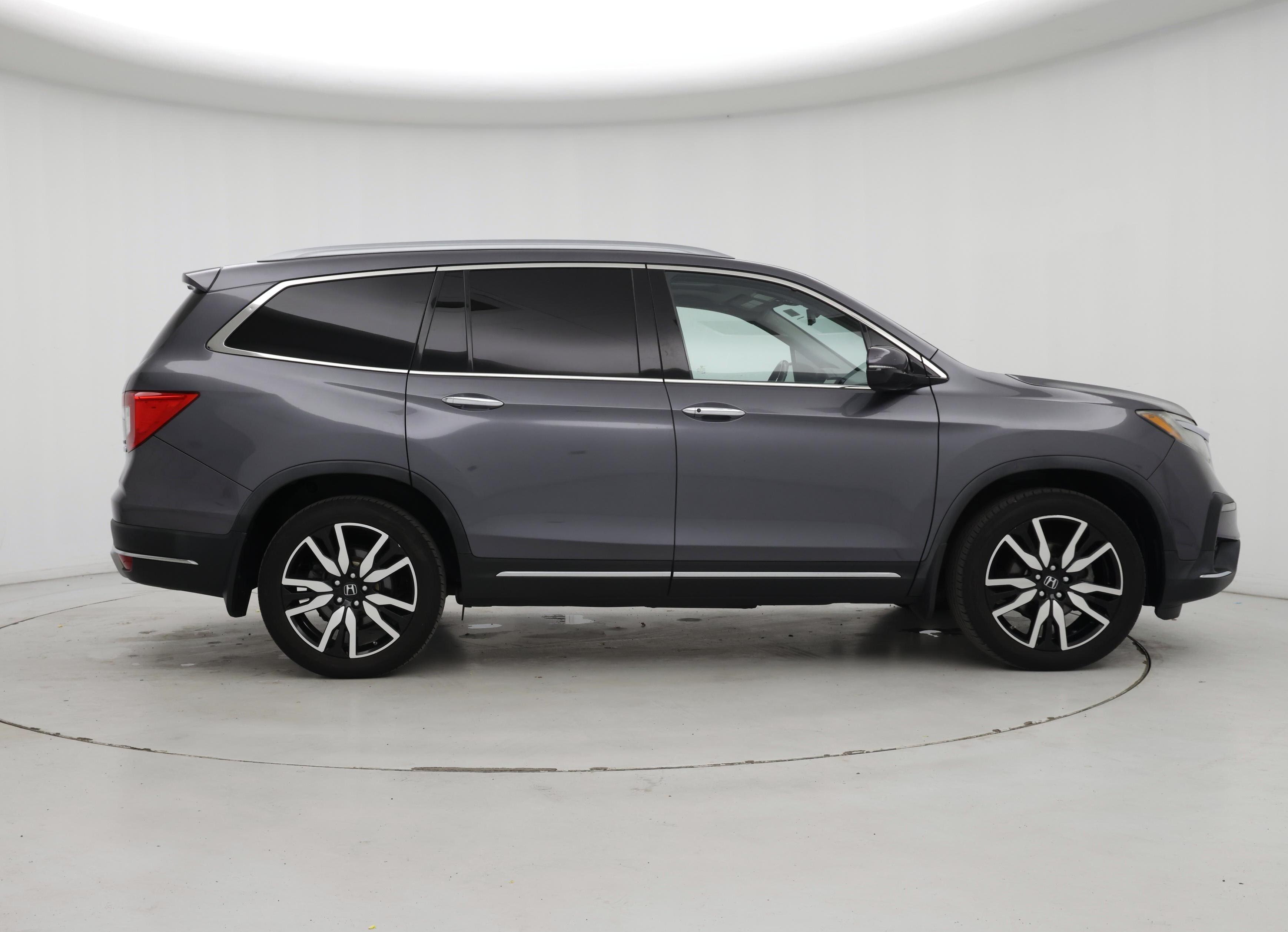 Thumbnail: 2019 Honda Pilot - 7