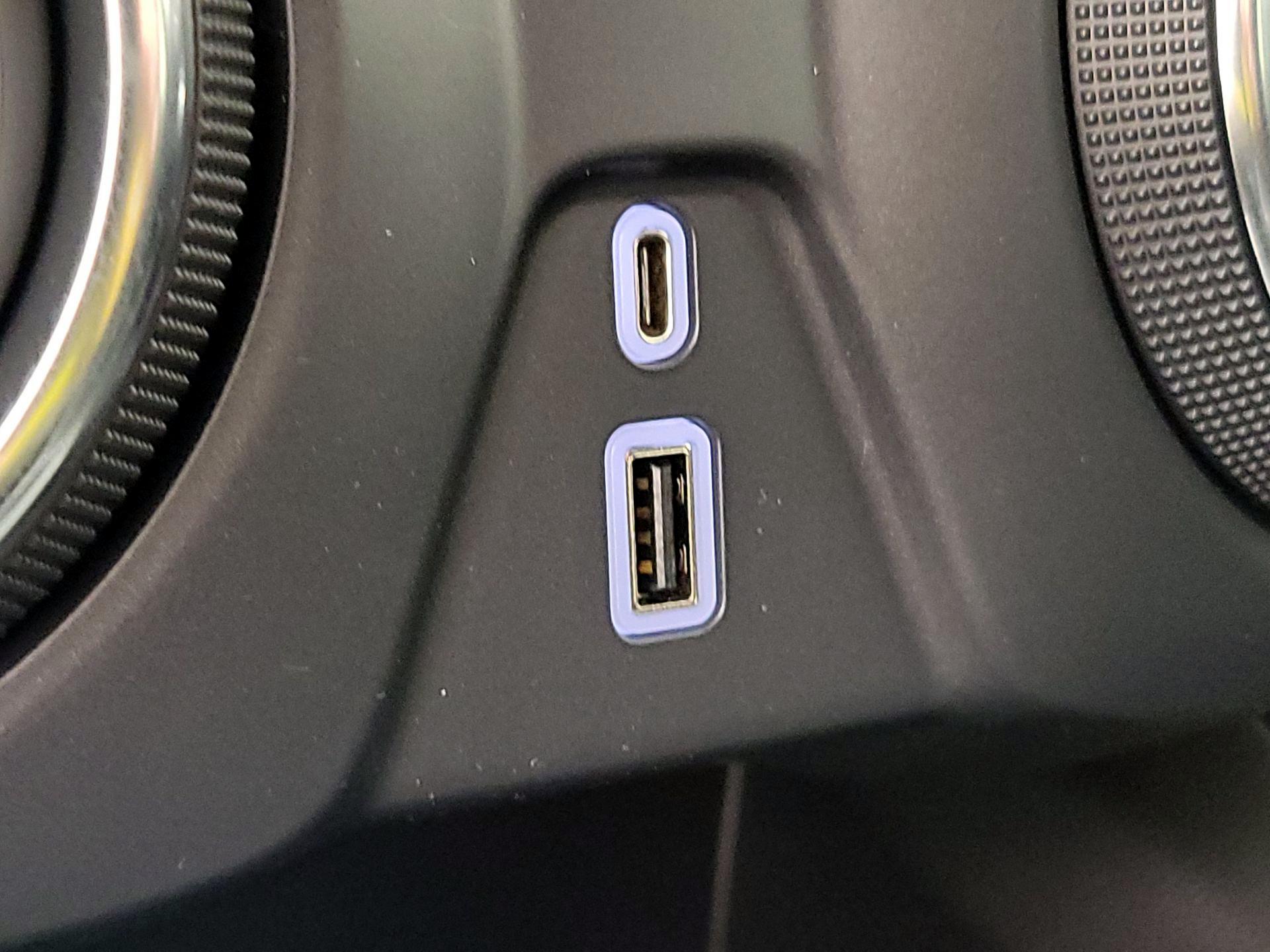 Thumbnail: 2022 Chevrolet Blazer - 18