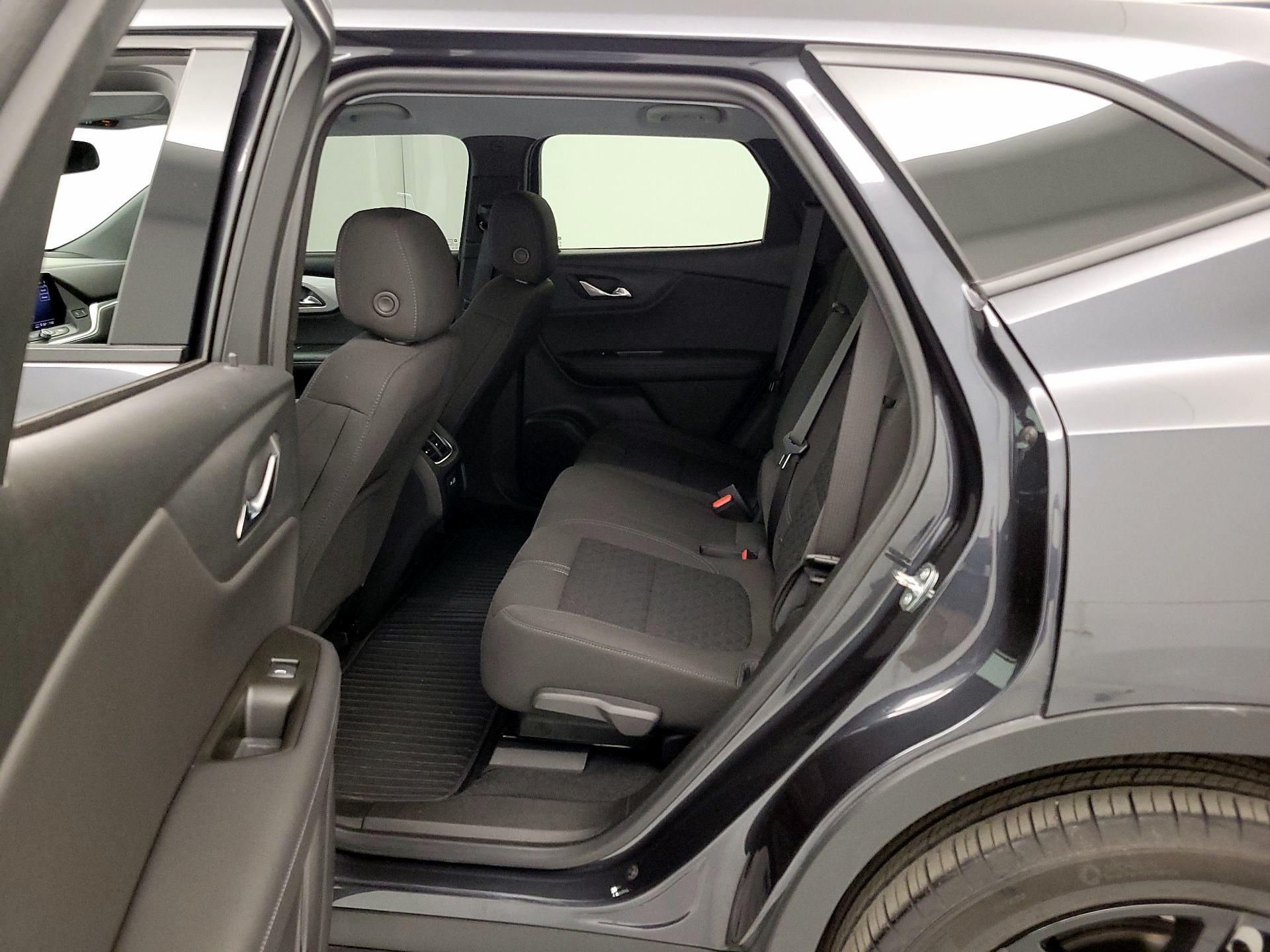 Thumbnail: 2022 Chevrolet Blazer - 19