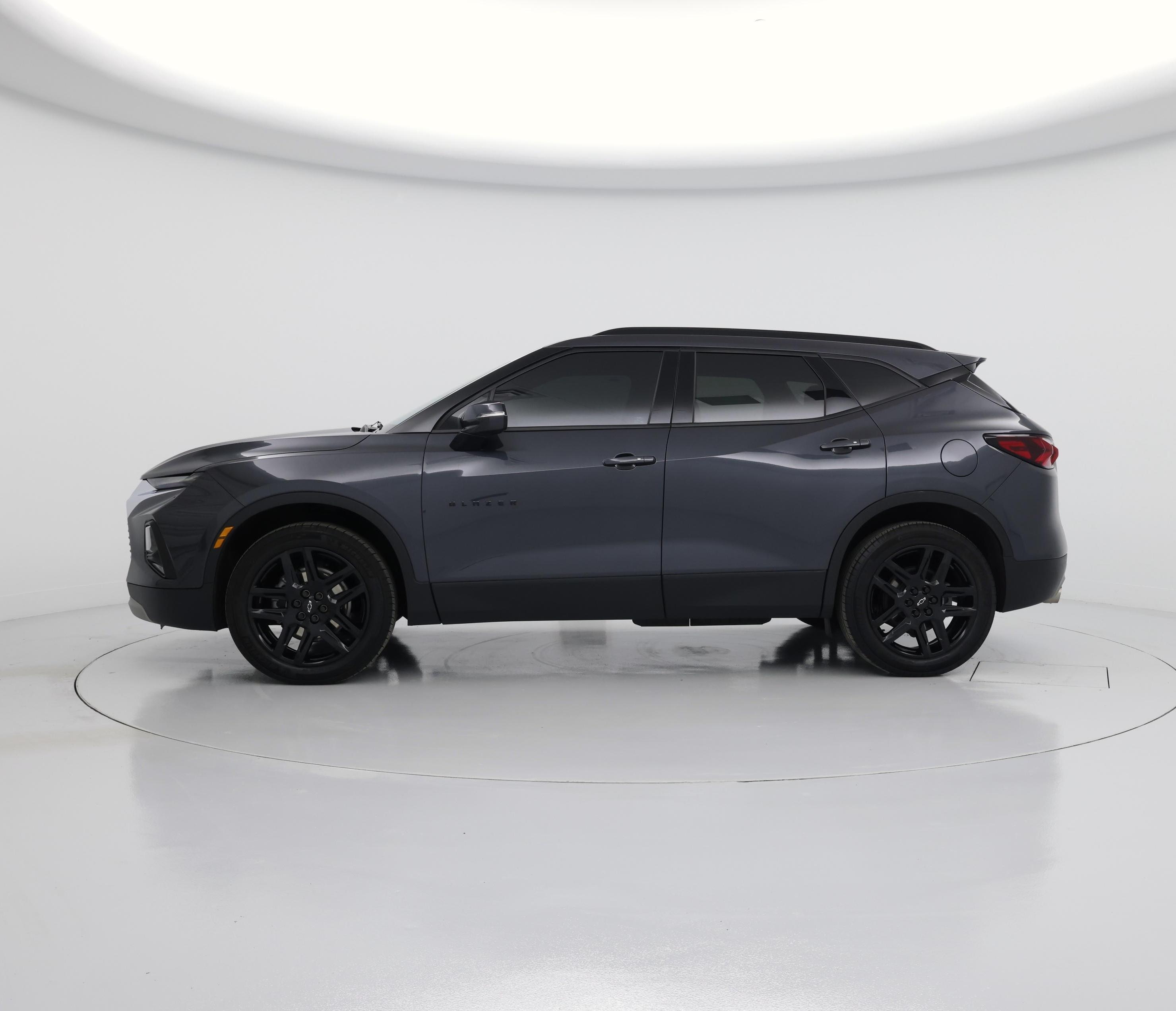 Thumbnail: 2022 Chevrolet Blazer - 3