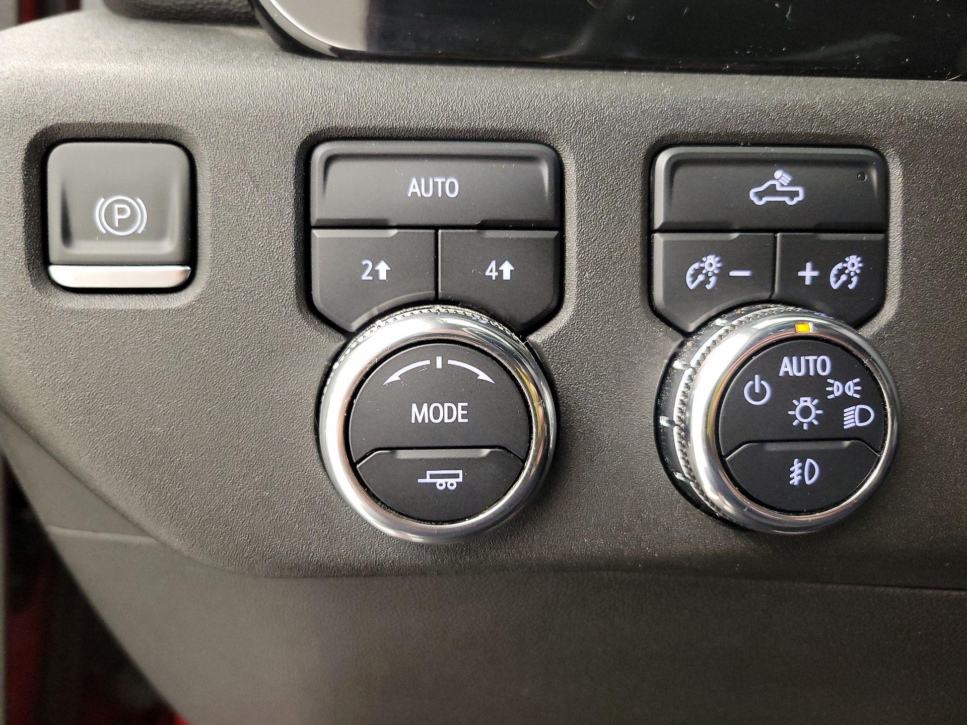 Thumbnail: 2023 GMC Sierra 1500 - 13