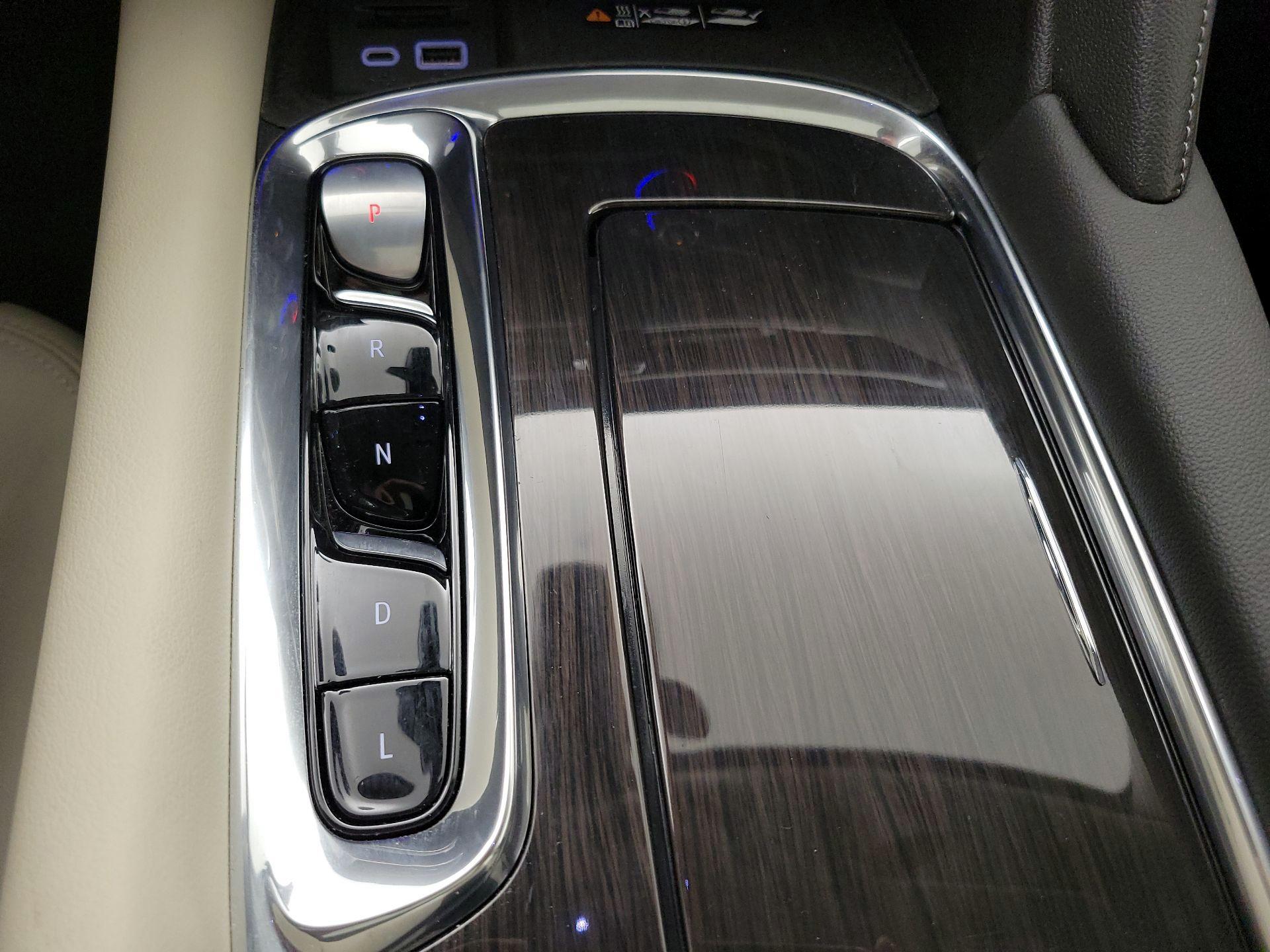 Thumbnail: 2023 Buick Enclave - 17