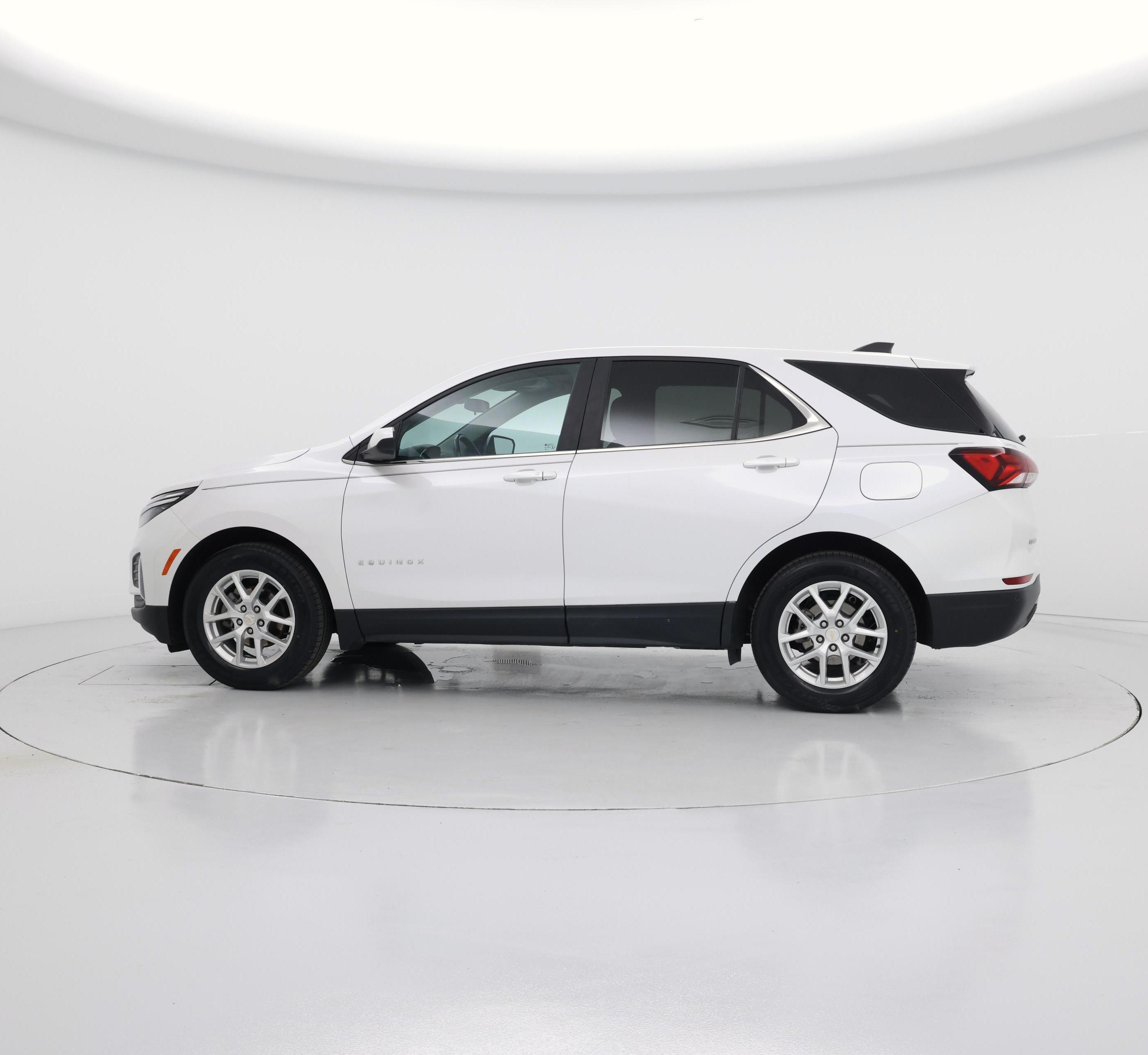 Thumbnail: 2022 Chevrolet Equinox - 8