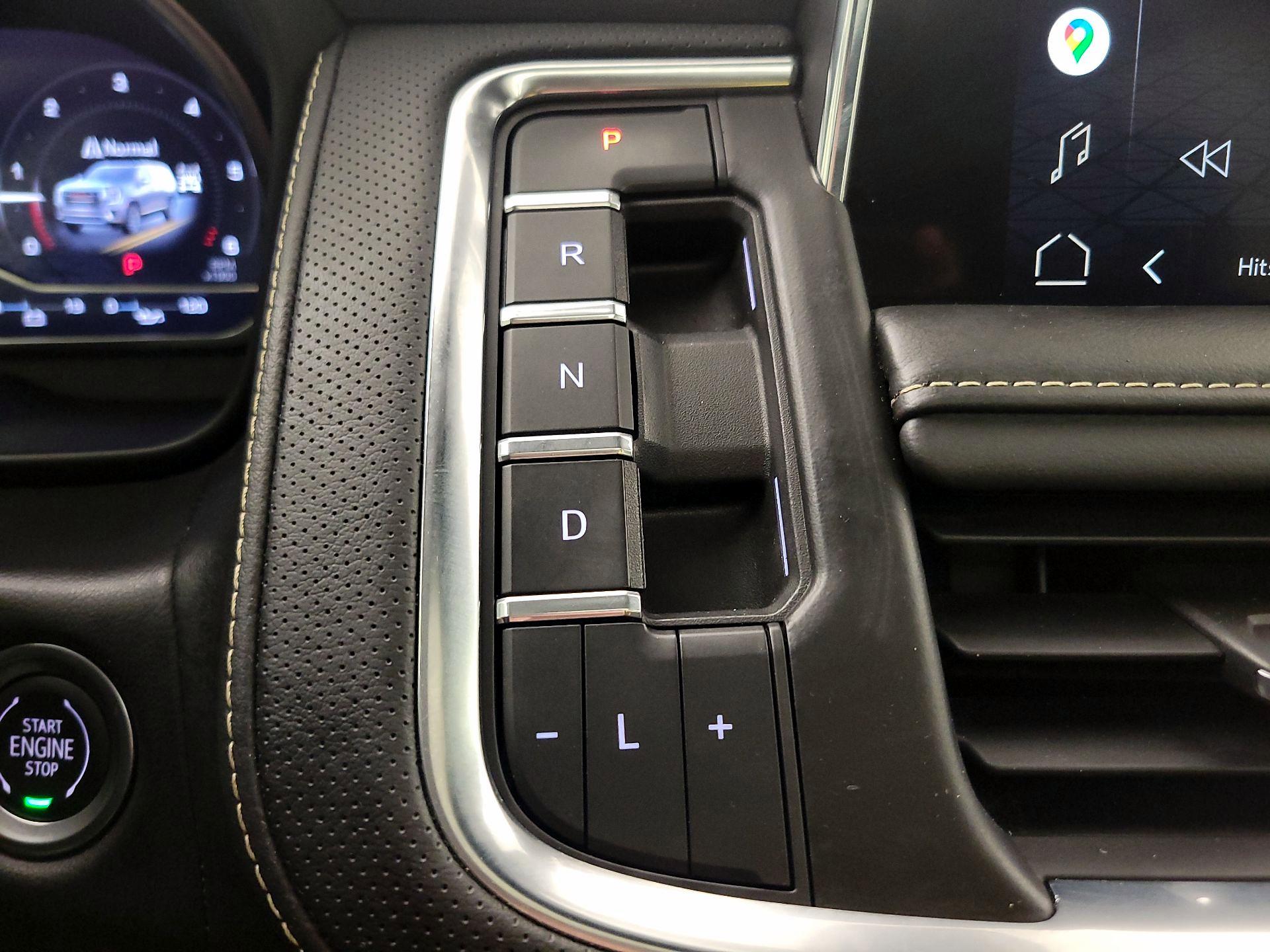 Thumbnail: 2022 GMC Yukon - 17