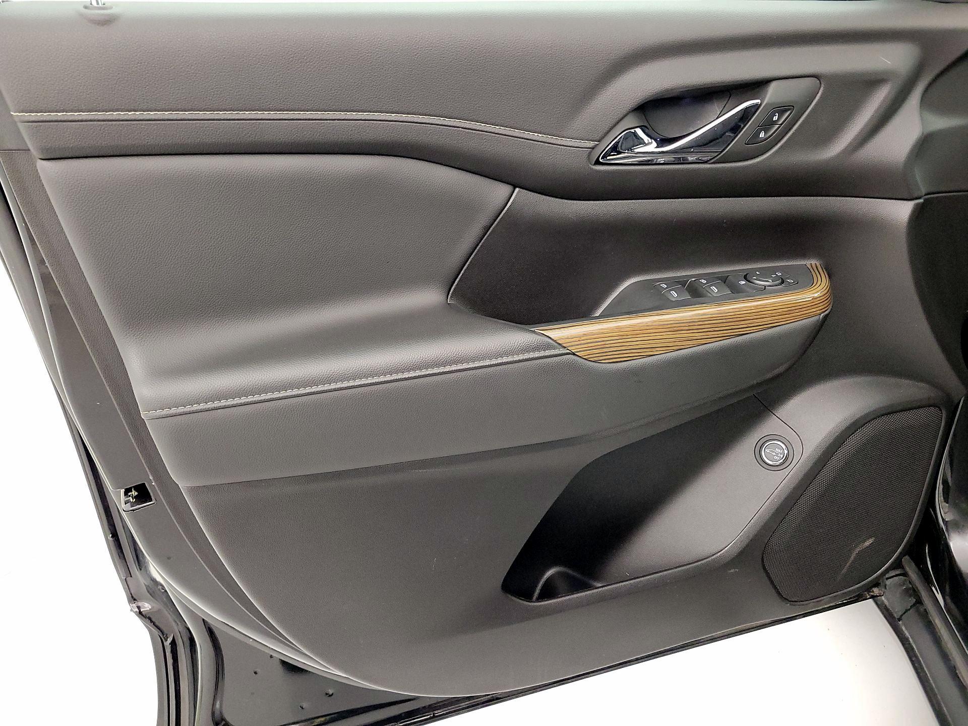 Thumbnail: 2023 GMC Acadia - 12