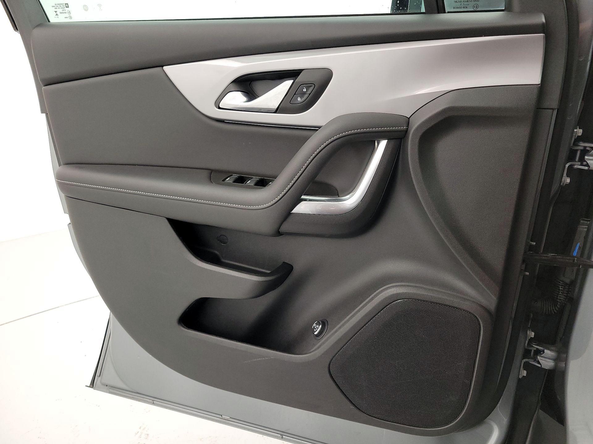 Thumbnail: 2024 Chevrolet Blazer - 12