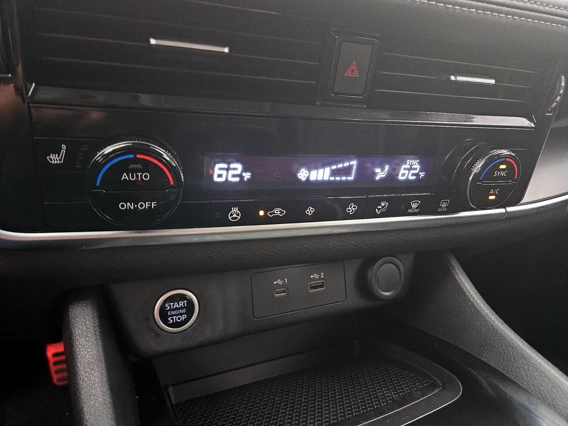 Thumbnail: 2021 Nissan Rogue - 16