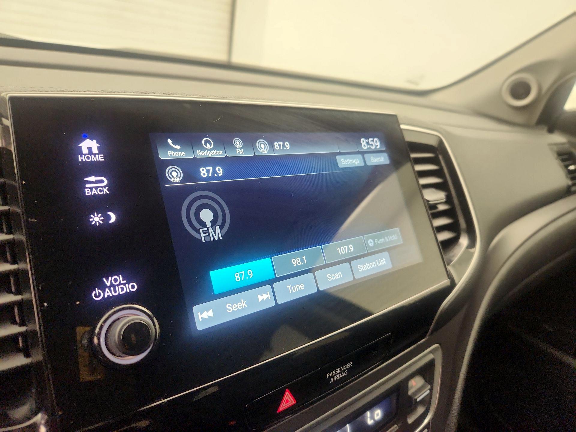 Thumbnail: 2020 Honda Pilot - 16