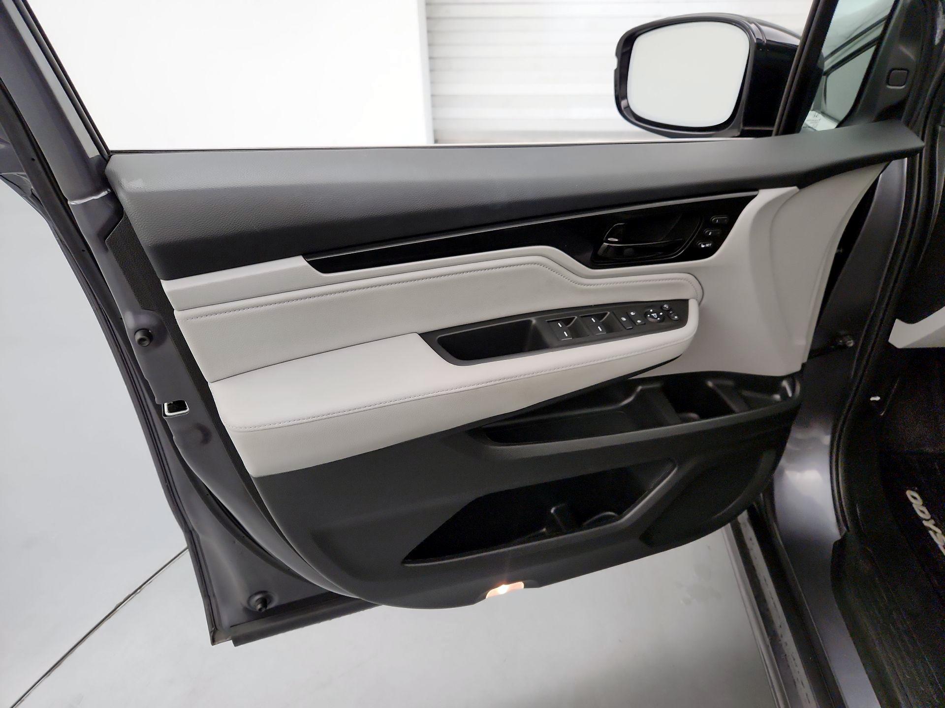 Thumbnail: 2022 Honda Odyssey - 12