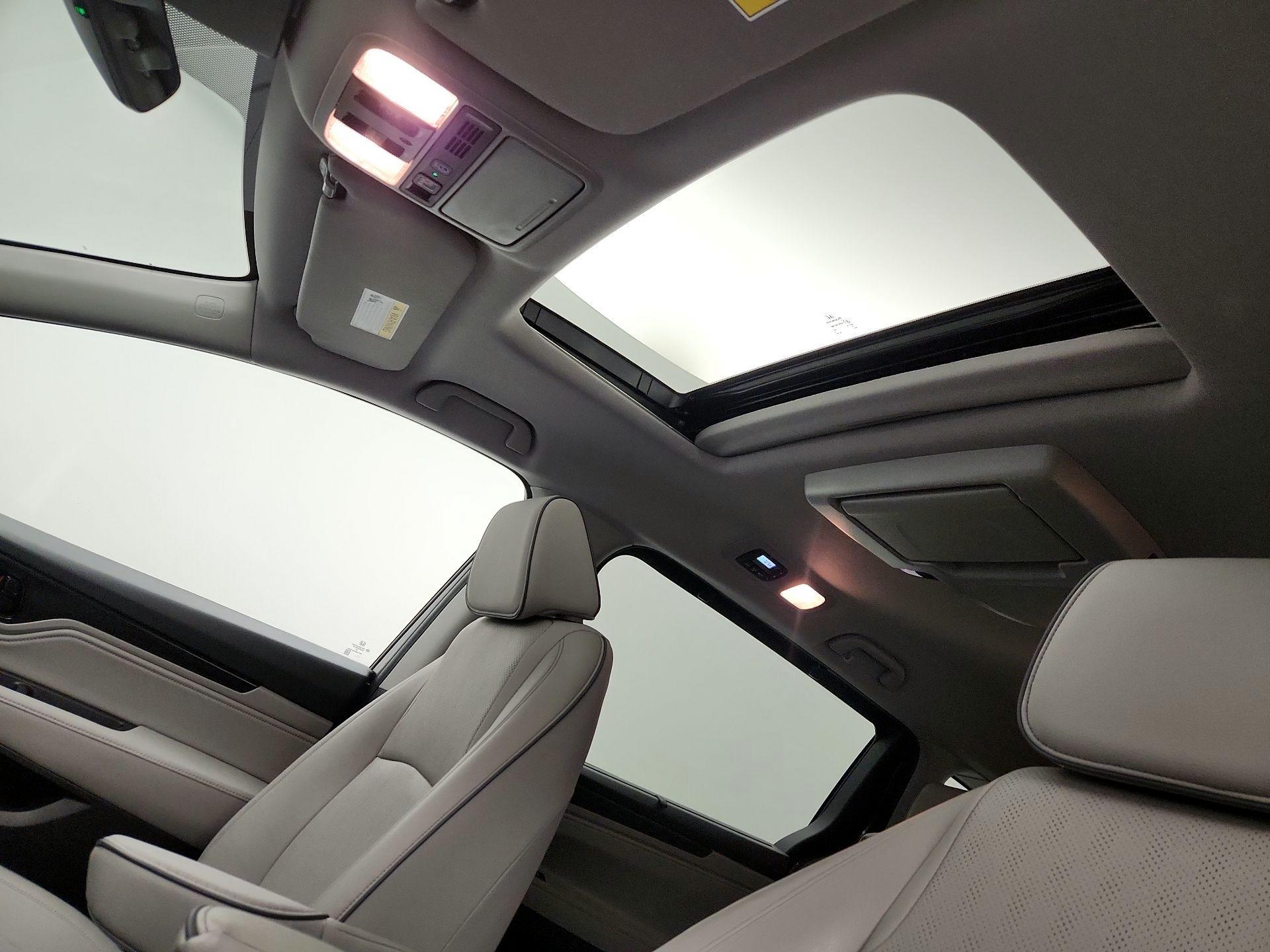 Thumbnail: 2022 Honda Odyssey - 20