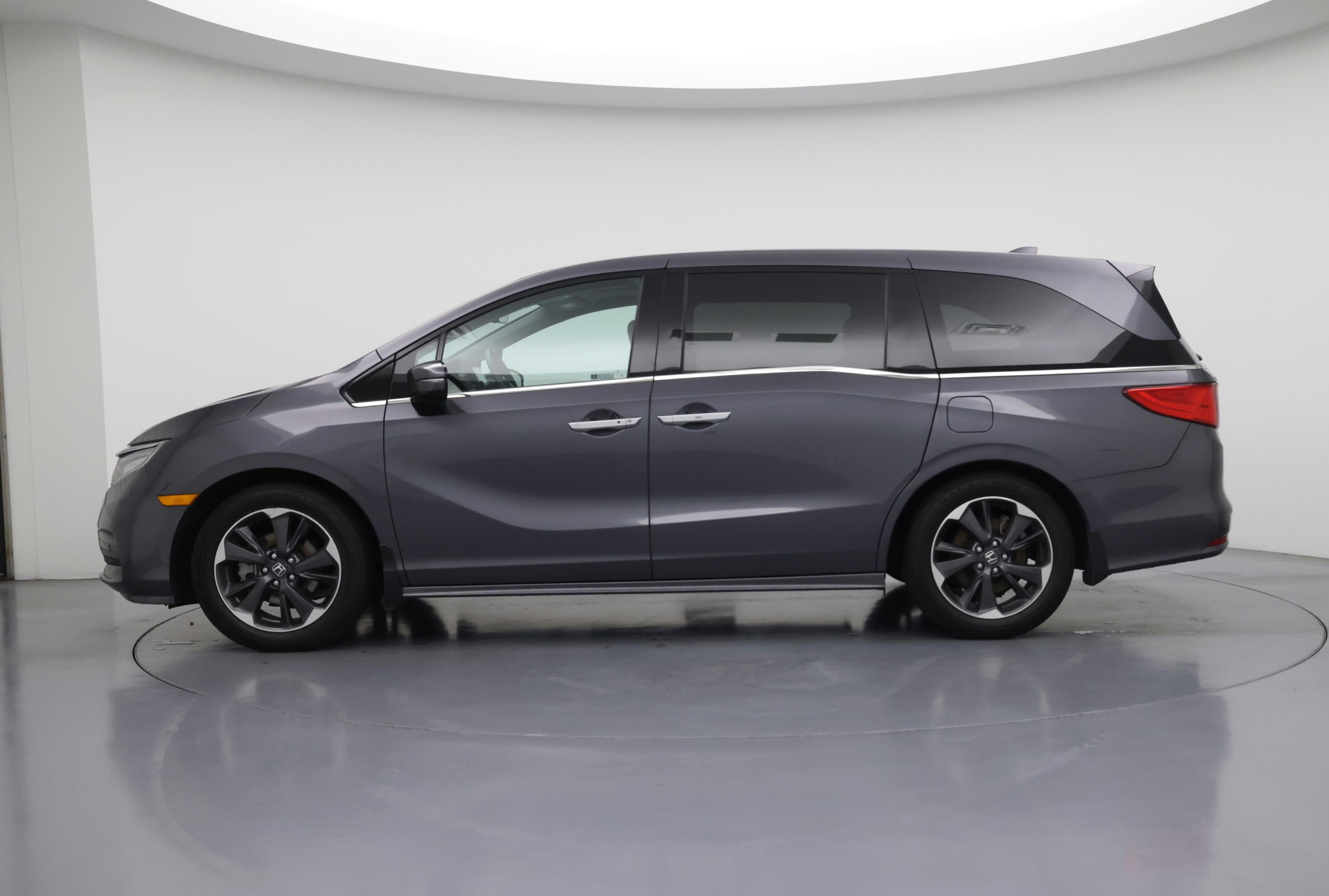 Thumbnail: 2022 Honda Odyssey - 3