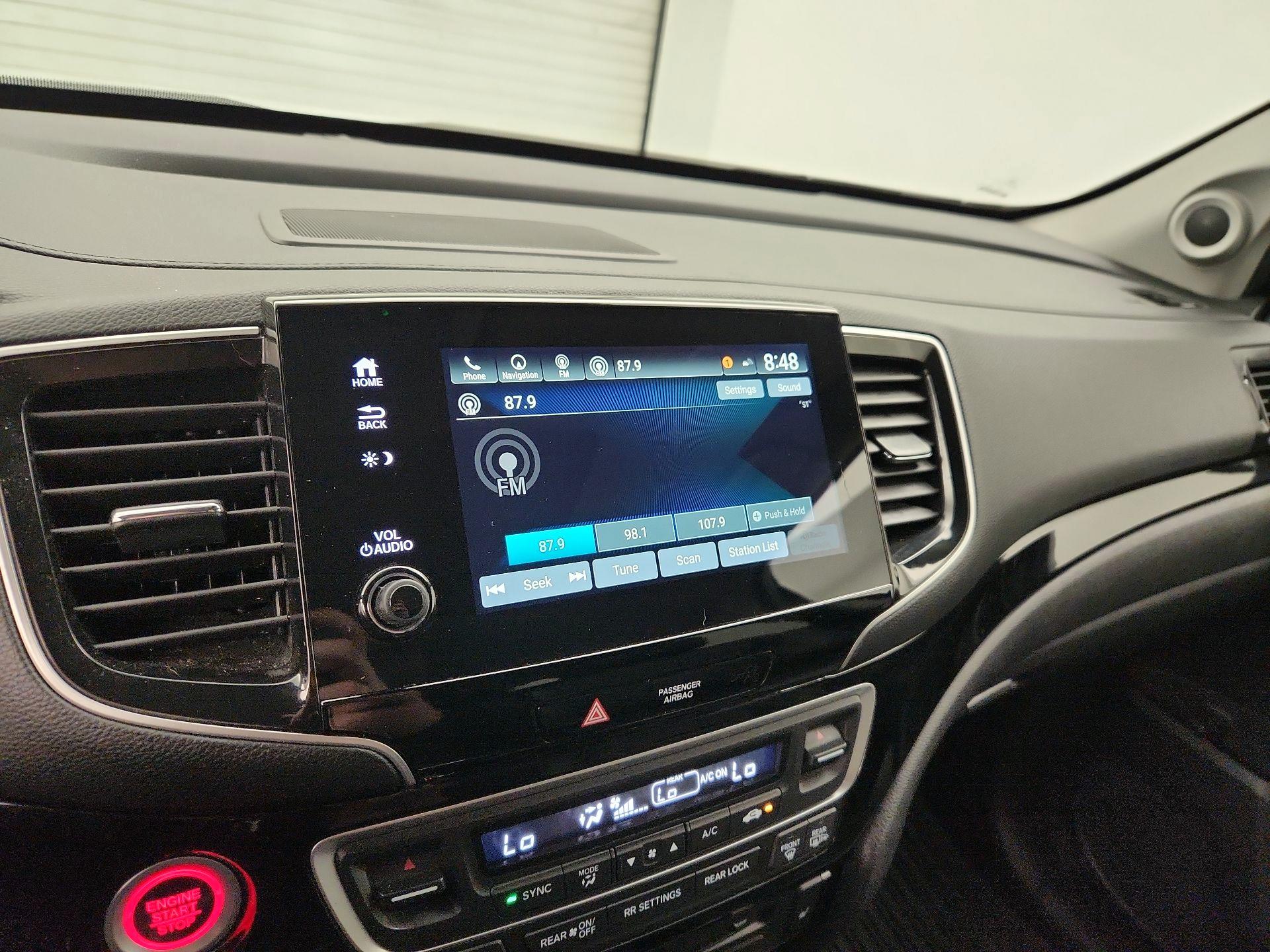 Thumbnail: 2020 Honda Pilot - 15