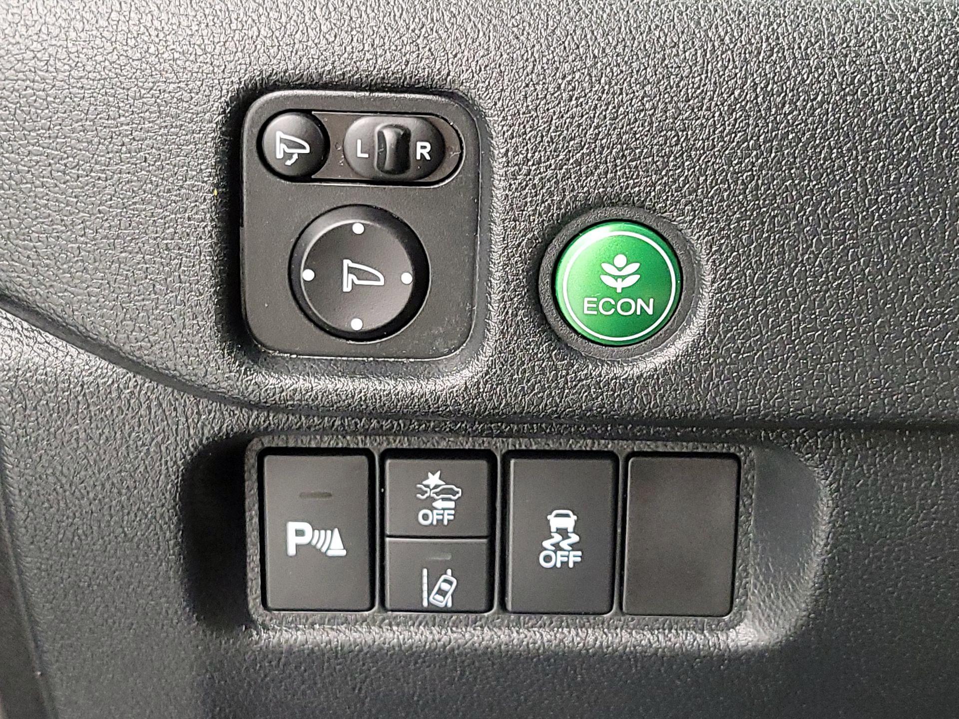 Thumbnail: 2022 Honda Pilot - 13