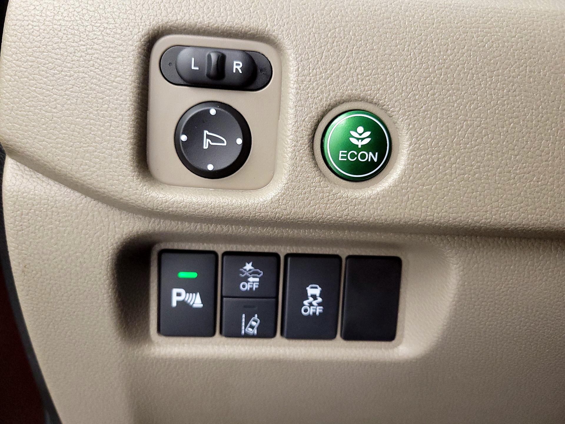 Thumbnail: 2022 Honda Pilot - 13