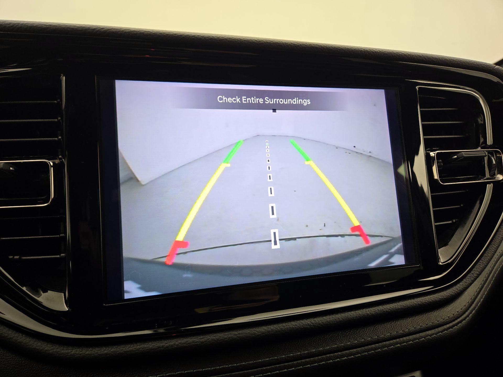 Thumbnail: 2021 Dodge Durango - 15