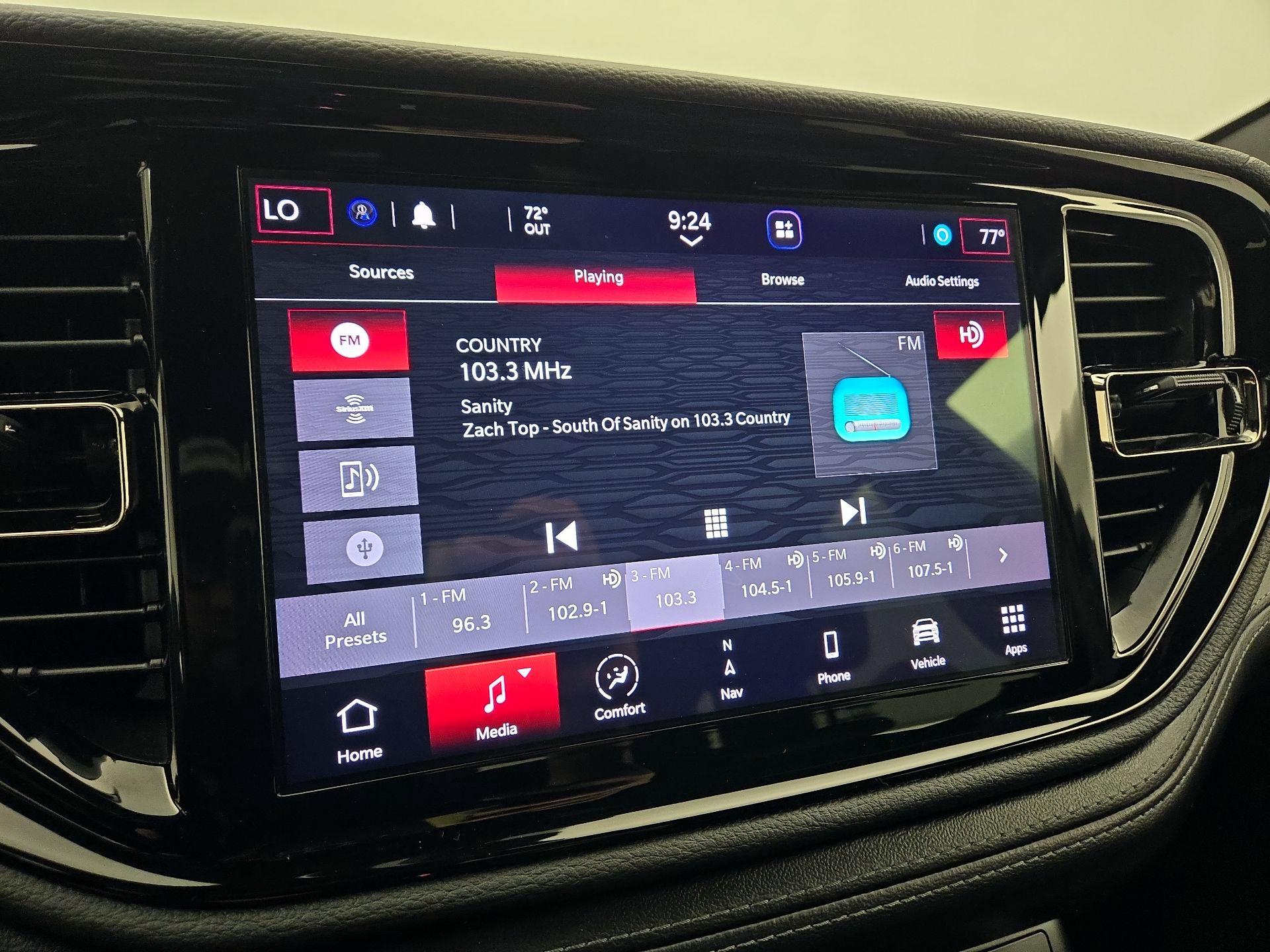 Thumbnail: 2021 Dodge Durango - 16