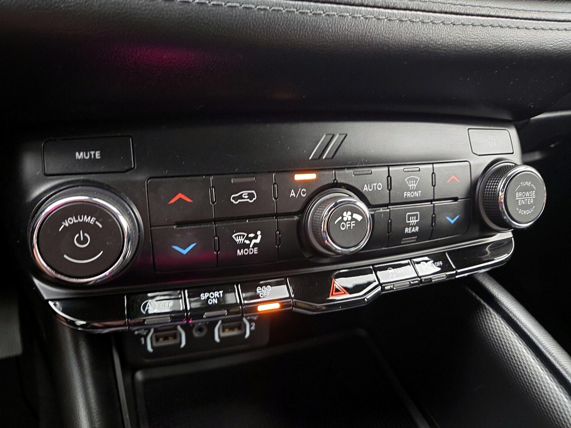 Thumbnail: 2021 Dodge Durango - 17