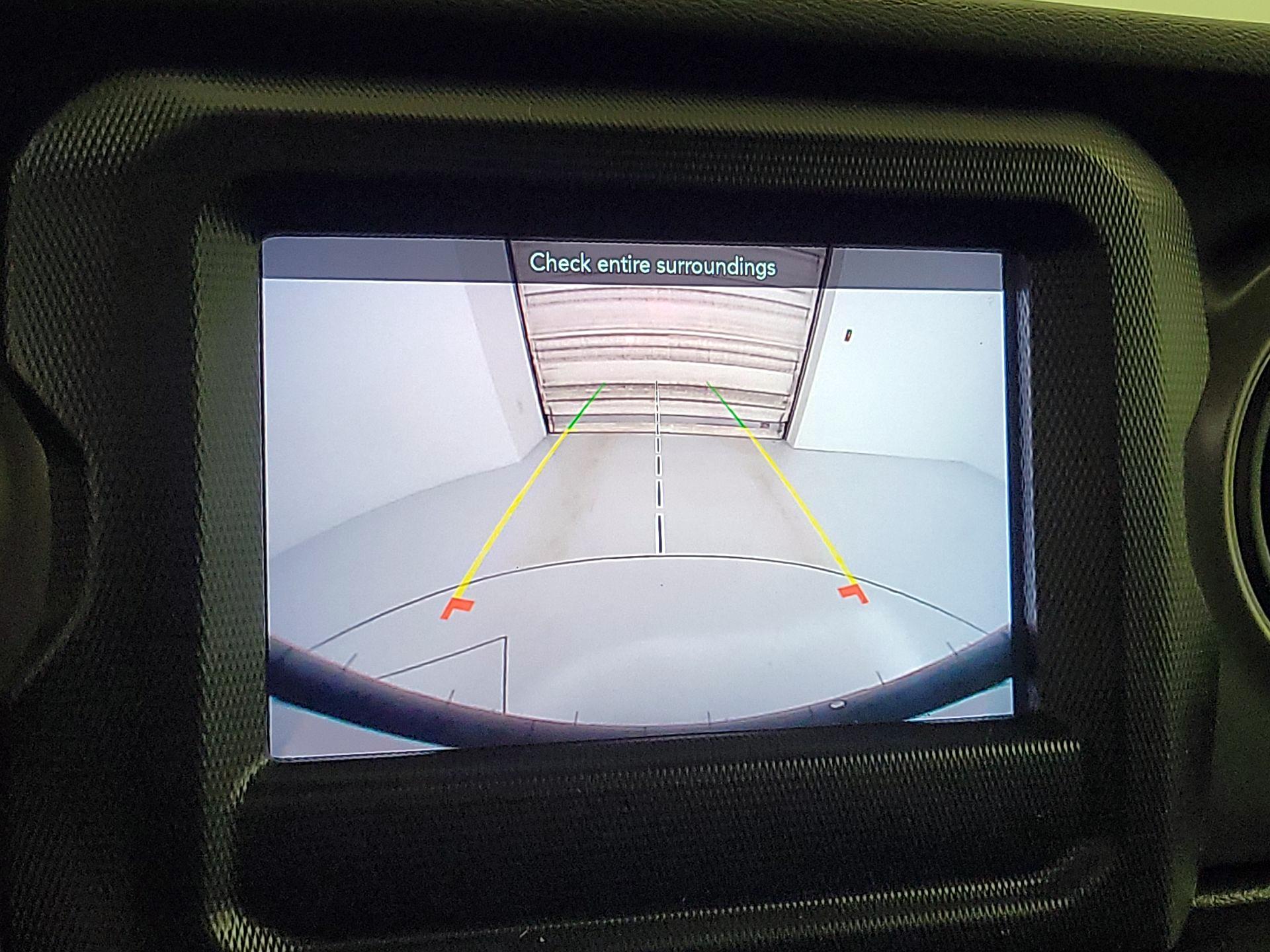 Thumbnail: 2022 Jeep Wrangler - 14