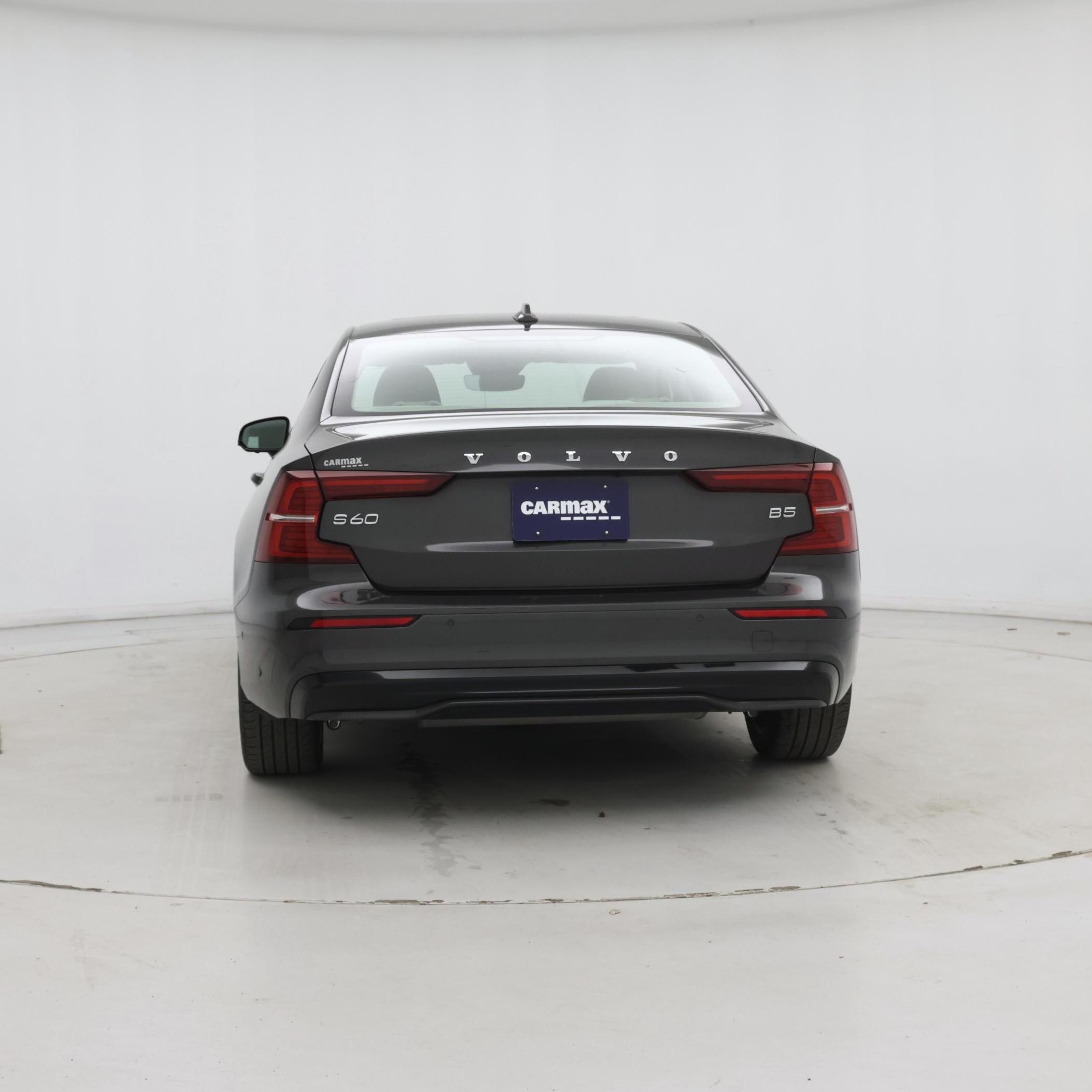 Thumbnail: 2023 Volvo S60 - 6