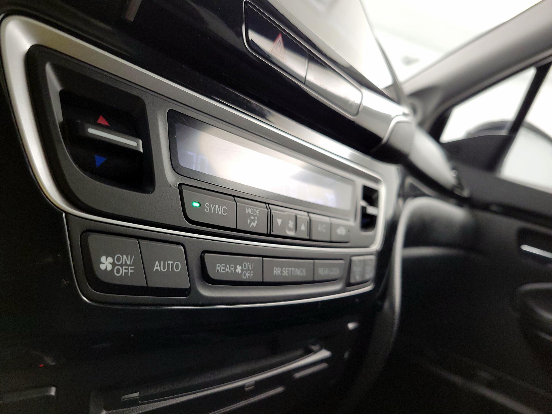 Thumbnail: 2022 Honda Pilot - 17