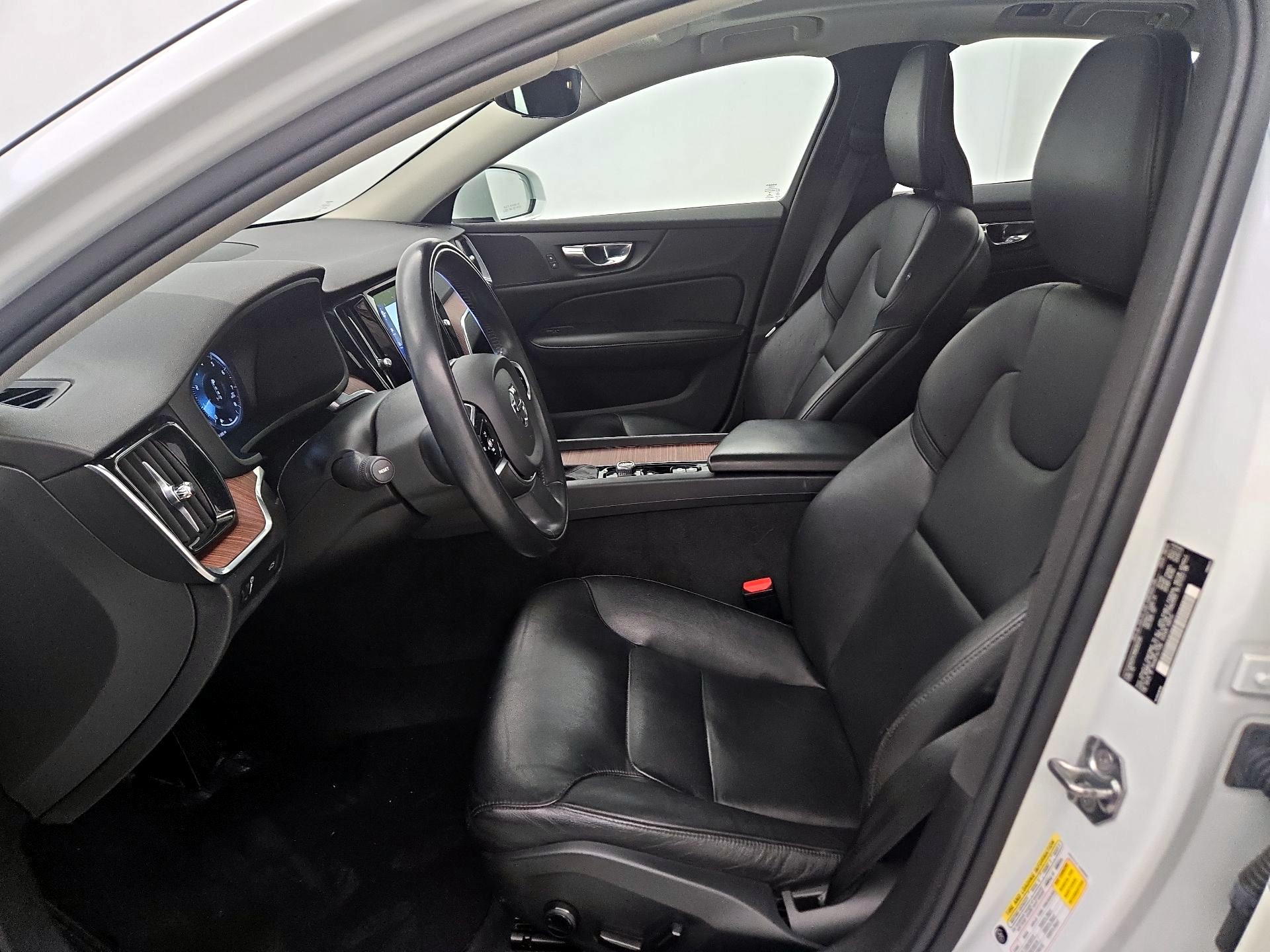 Thumbnail: 2021 Volvo S60 - 11