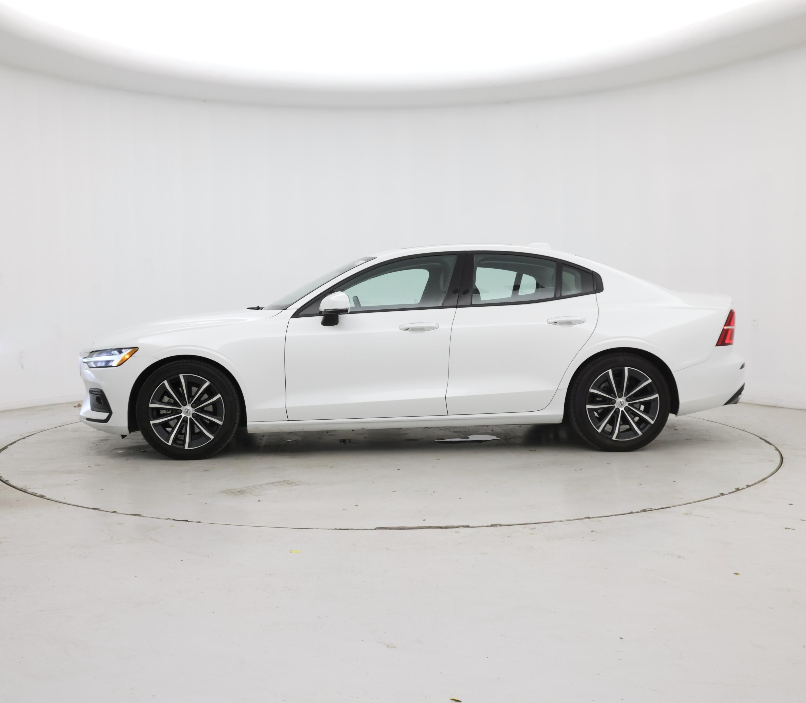 Thumbnail: 2021 Volvo S60 - 3