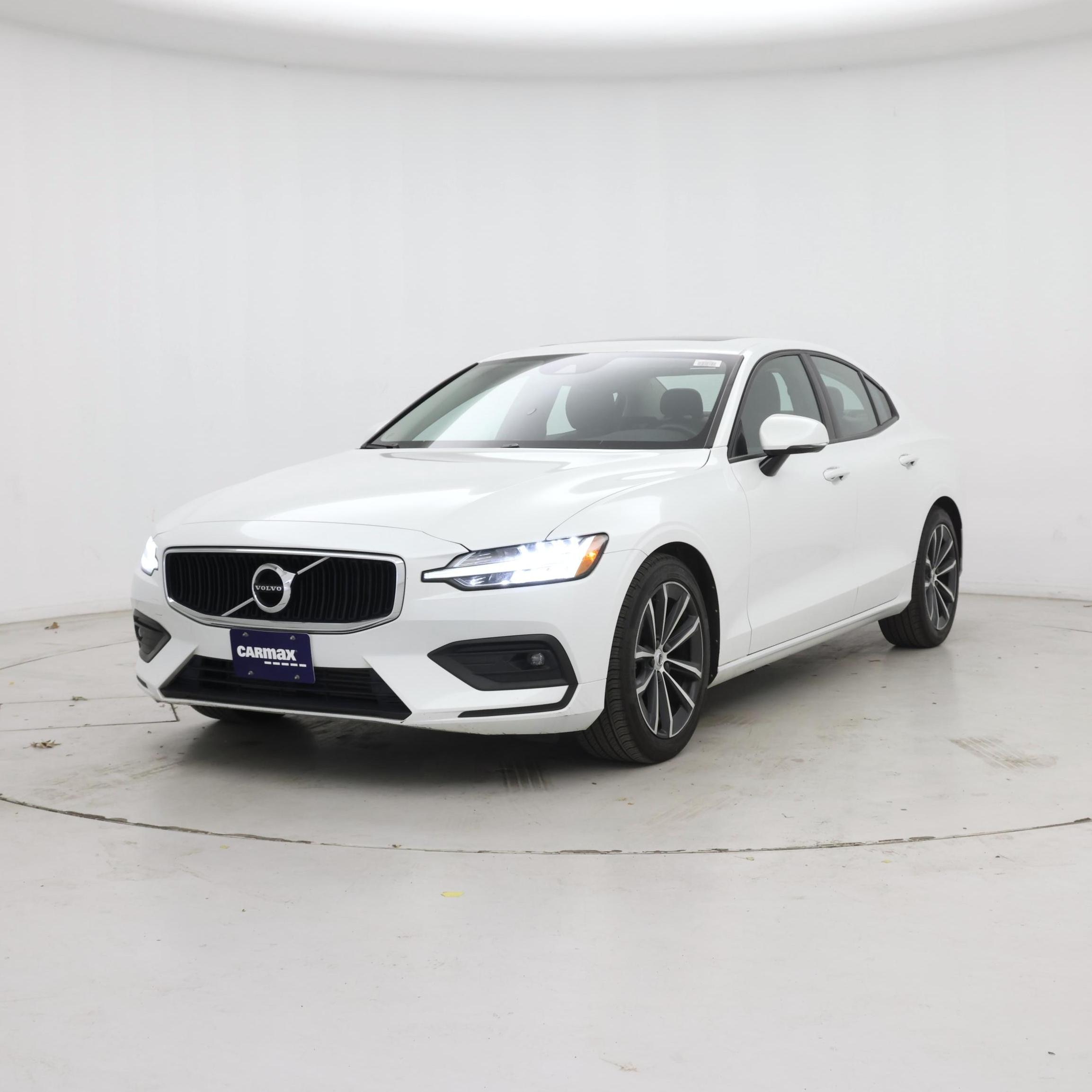Thumbnail: 2021 Volvo S60 - 4