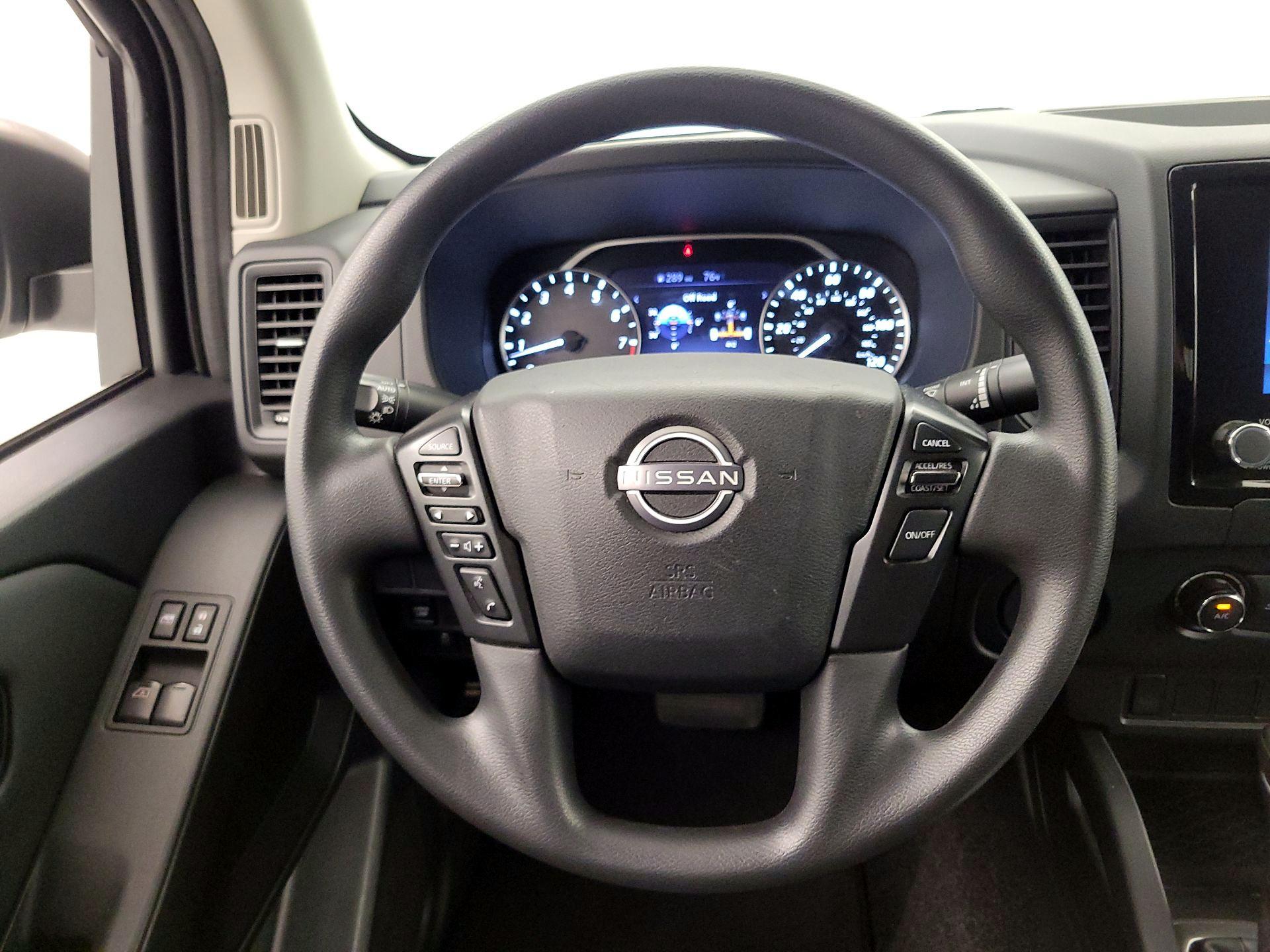 Thumbnail: 2022 Nissan Frontier - 10