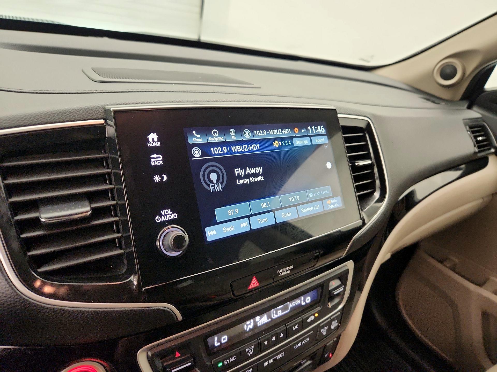 Thumbnail: 2020 Honda Pilot - 16